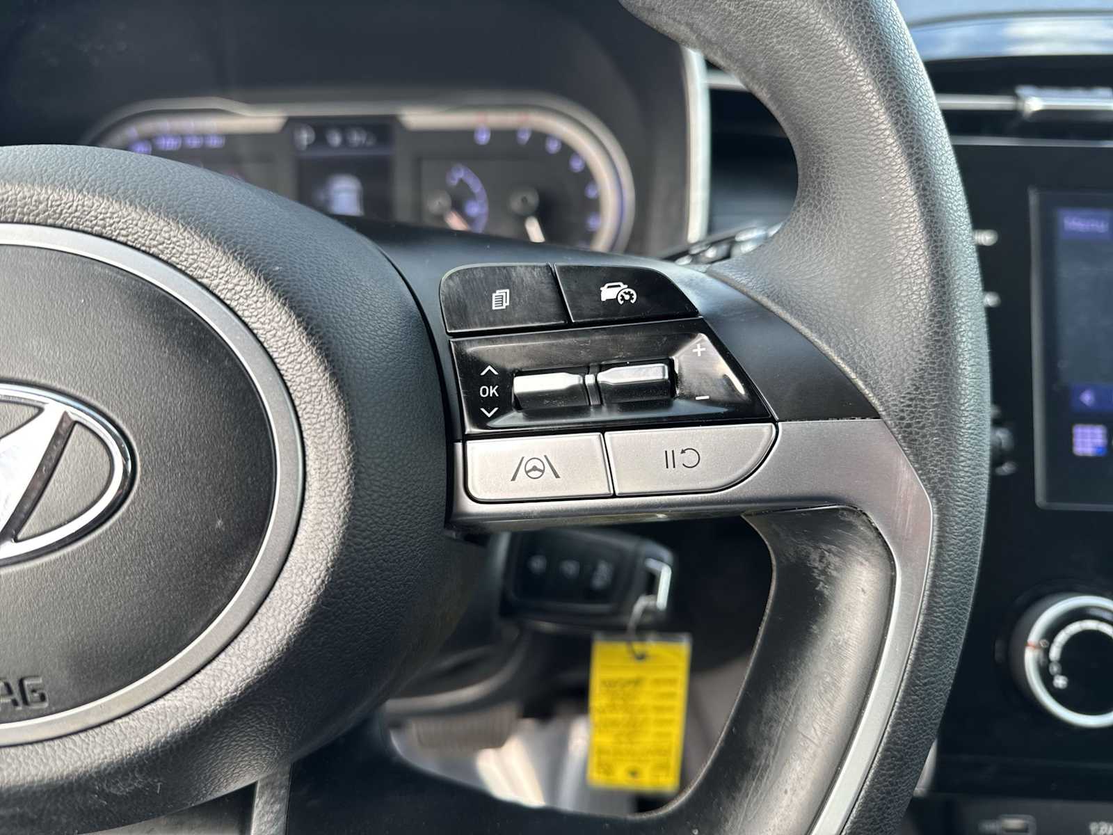 Thumbnail: 2022 Hyundai Tucson - 22