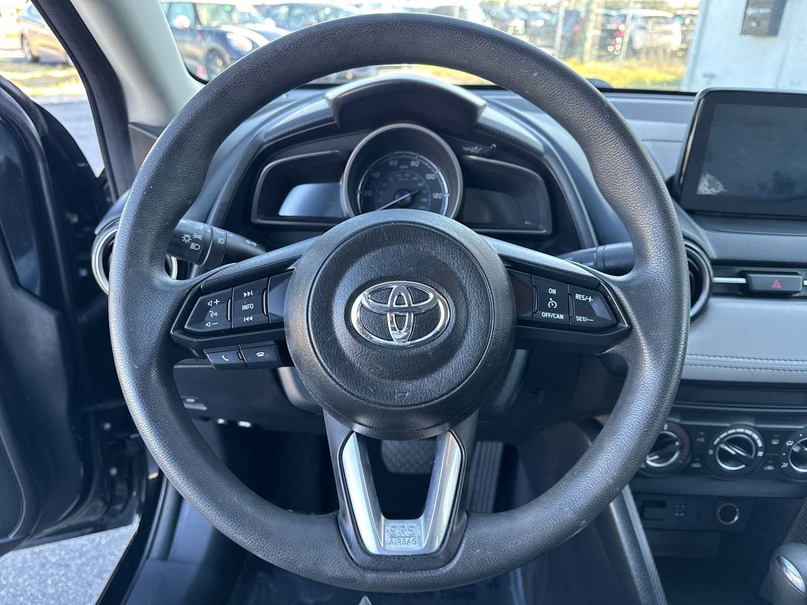 Thumbnail: 2019 Toyota Yaris - 21