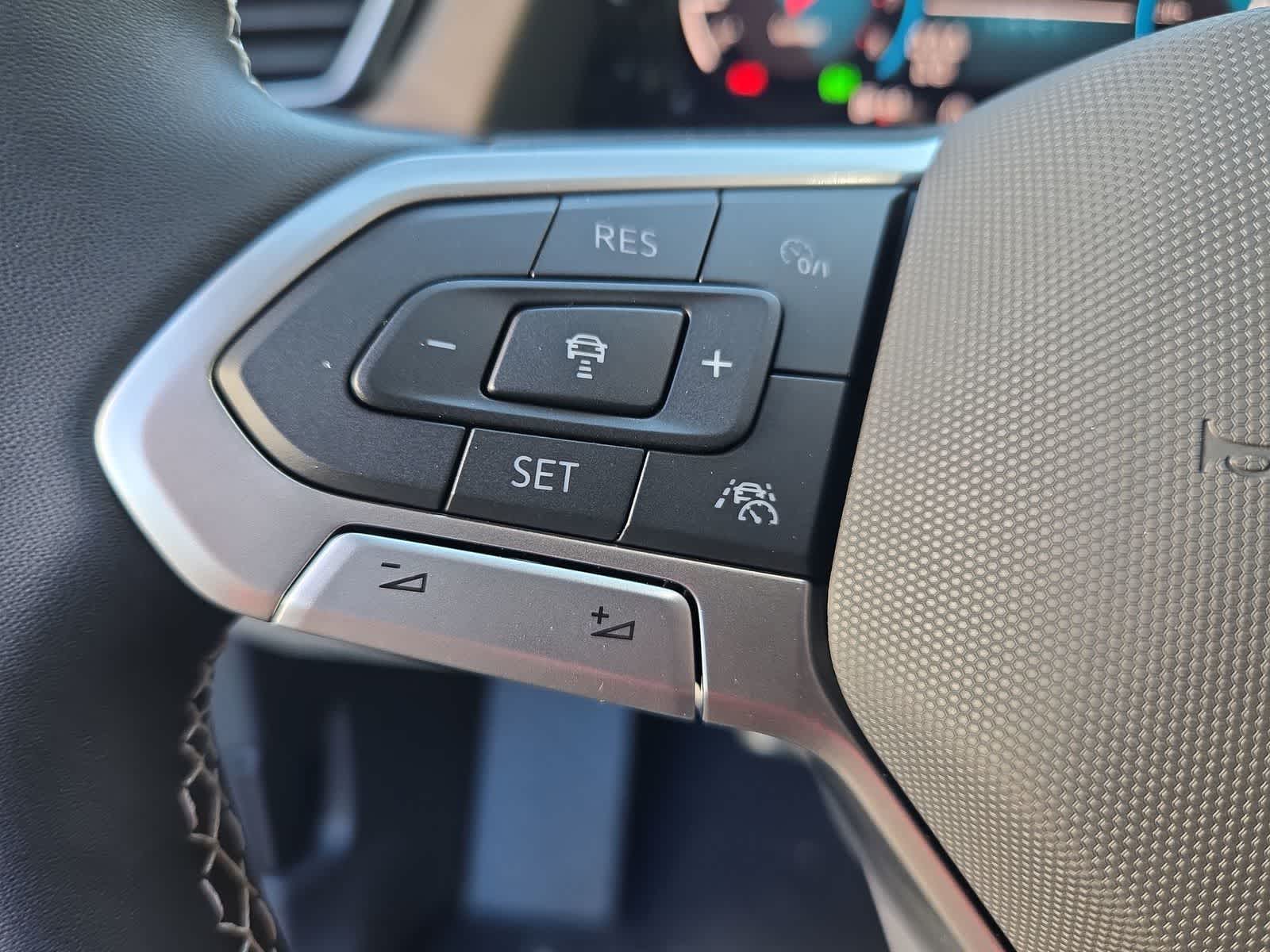 Thumbnail: 2026 Volkswagen Atlas - 23