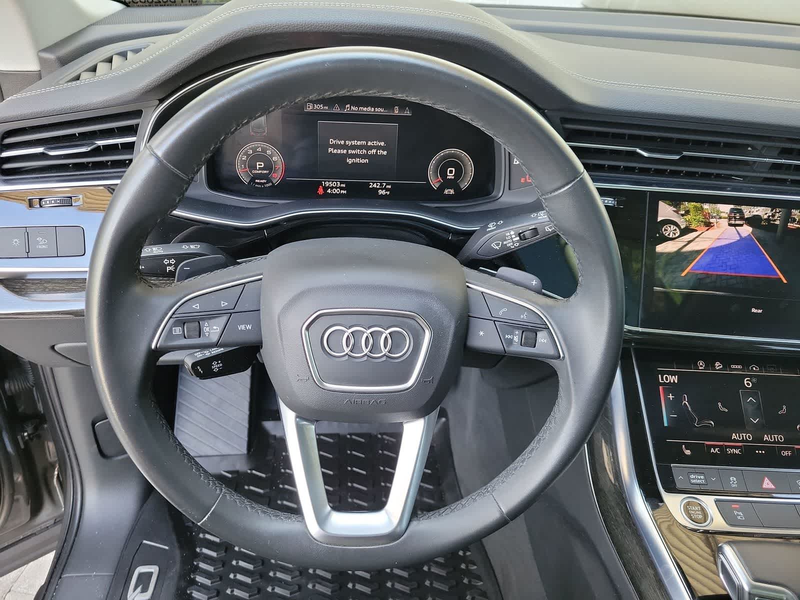 Thumbnail: 2023 Audi Q7 - 23