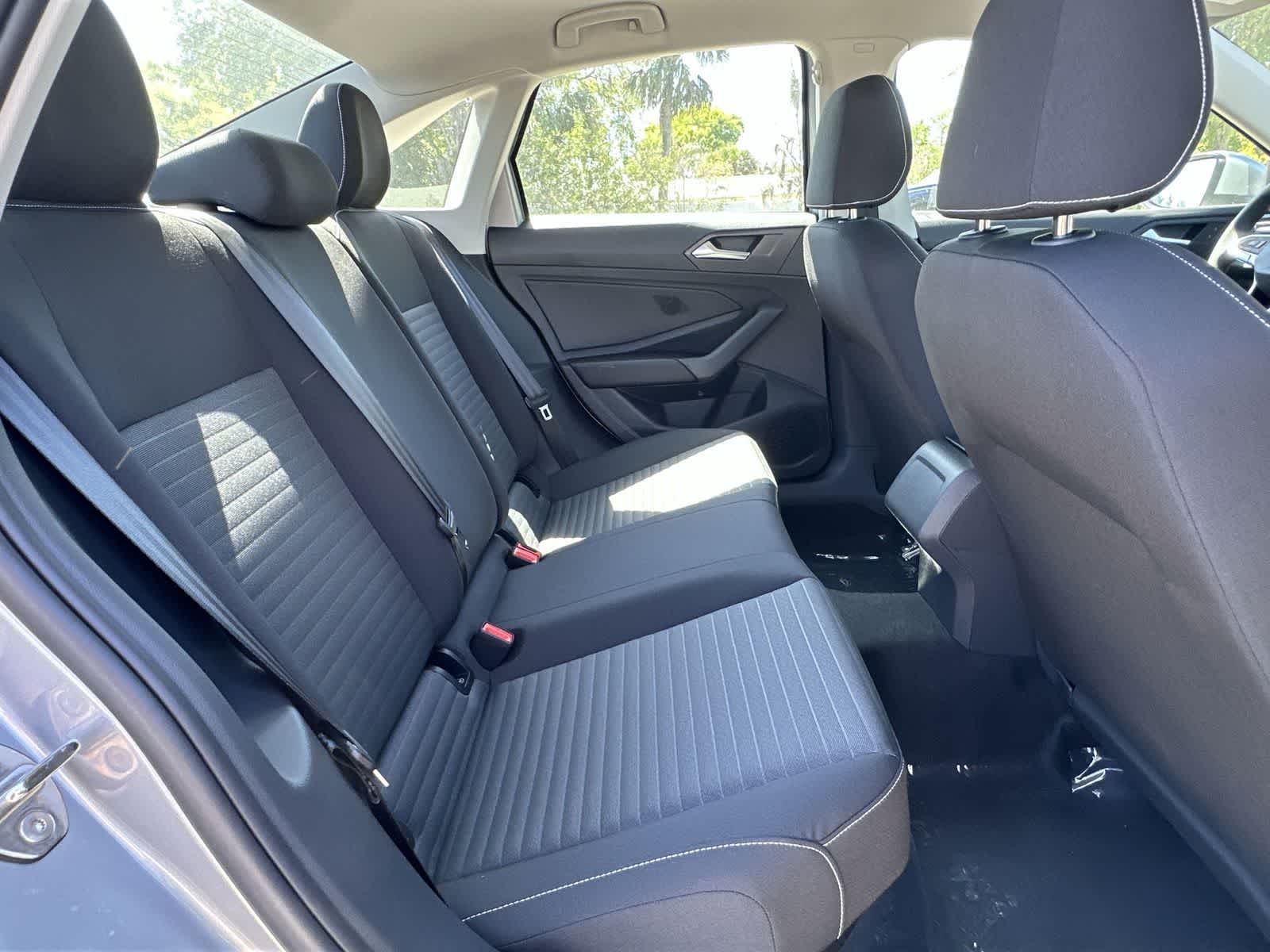 Thumbnail: 2026 Volkswagen Jetta - 19