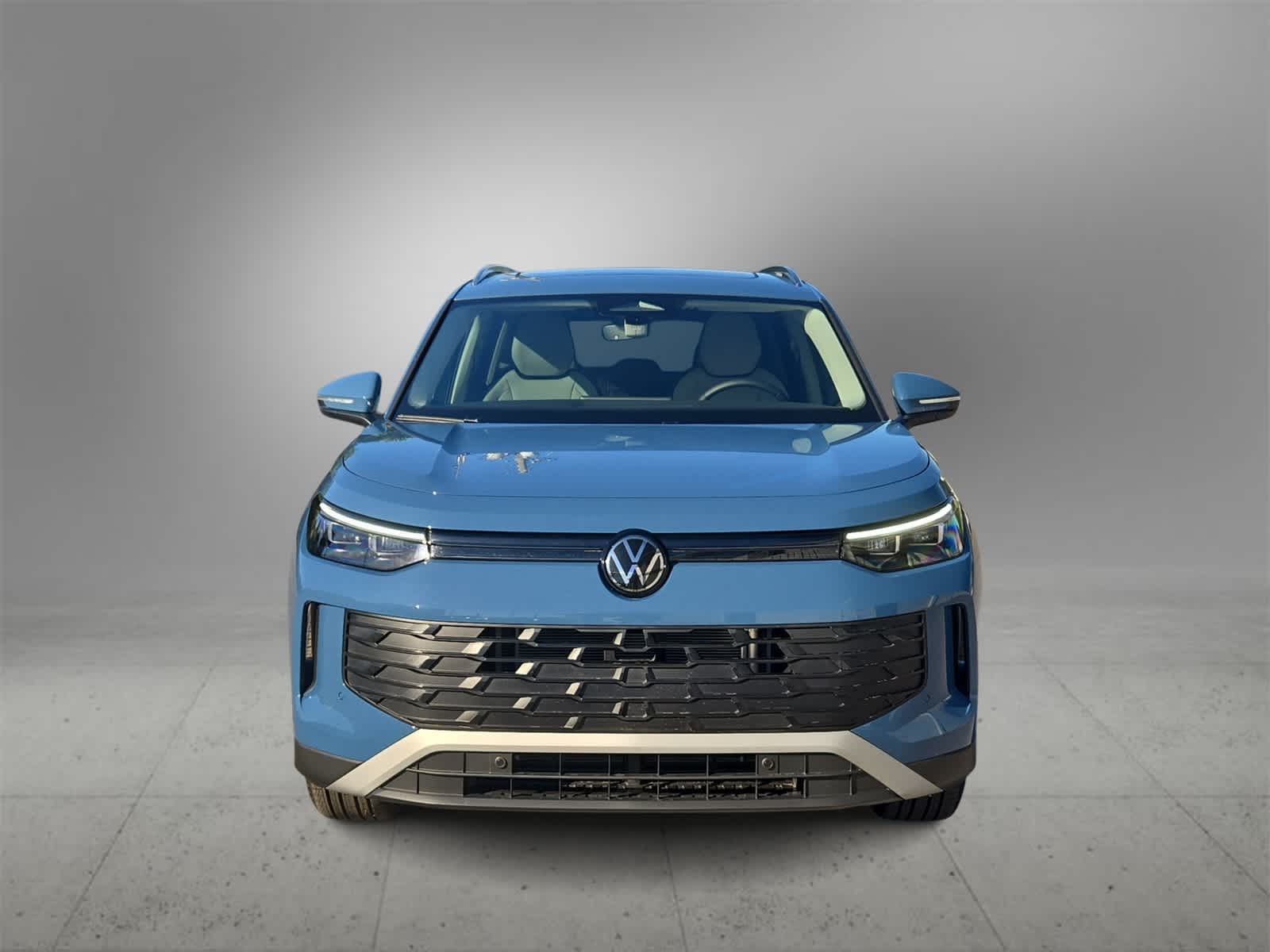 Thumbnail: 2025 Volkswagen Tiguan - 3