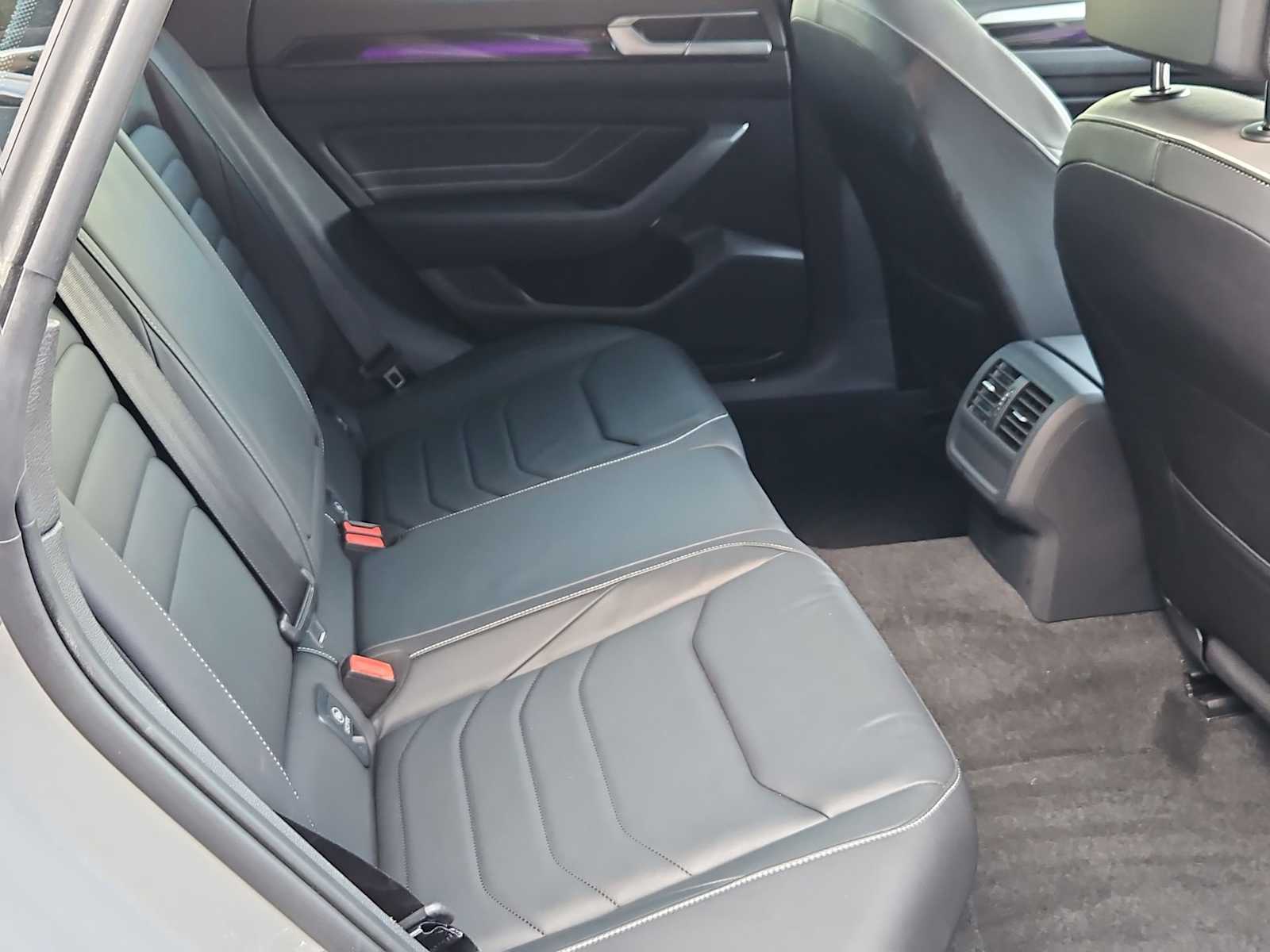 Thumbnail: 2022 Volkswagen Arteon - 21