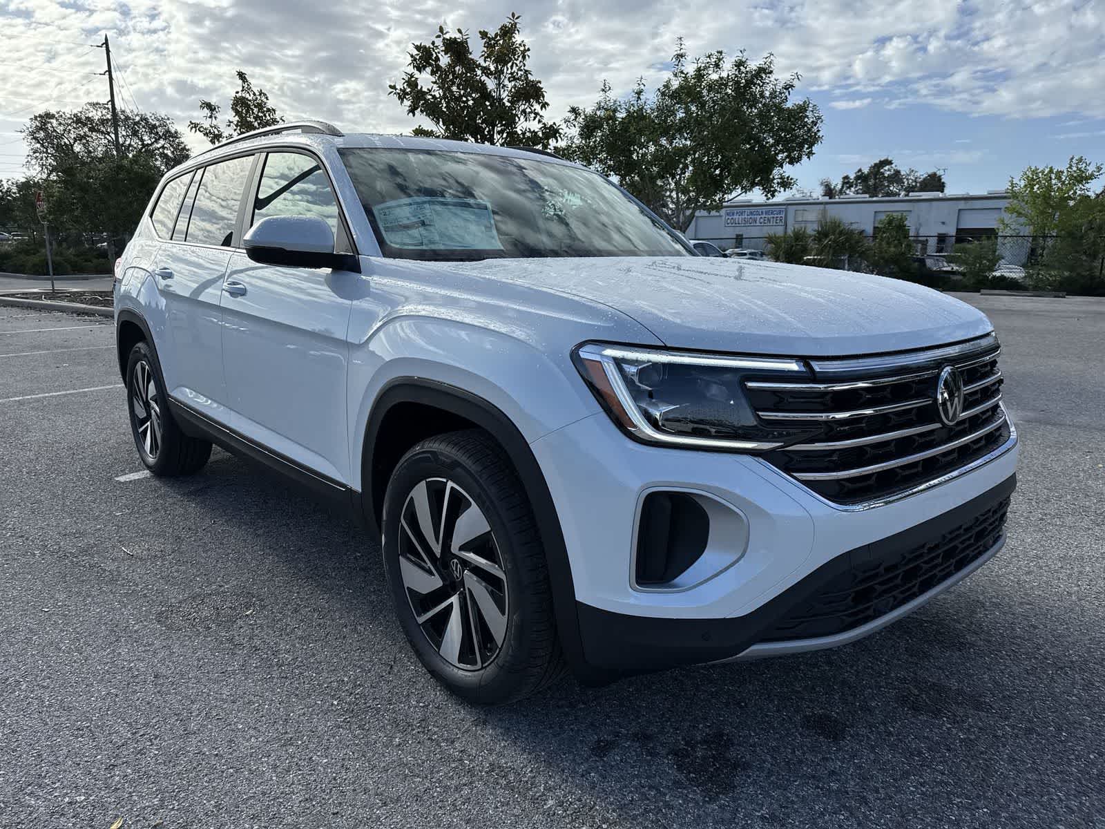 Thumbnail: 2026 Volkswagen Atlas - 8