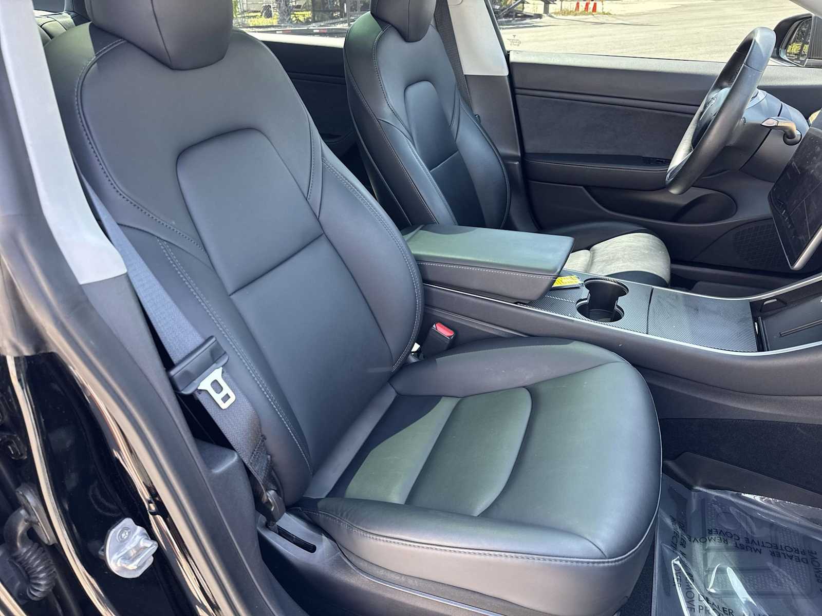 Thumbnail: 2020 Tesla Model 3 - 21