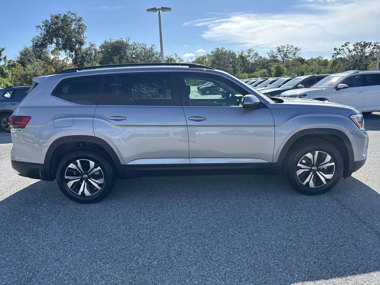 Thumbnail: 2026 Volkswagen Atlas - 7