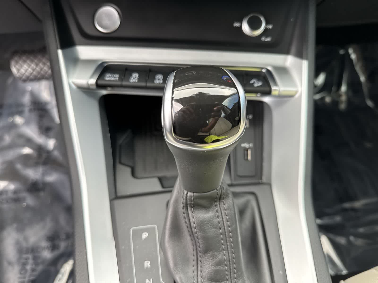 Thumbnail: 2020 Audi Q3 - 30