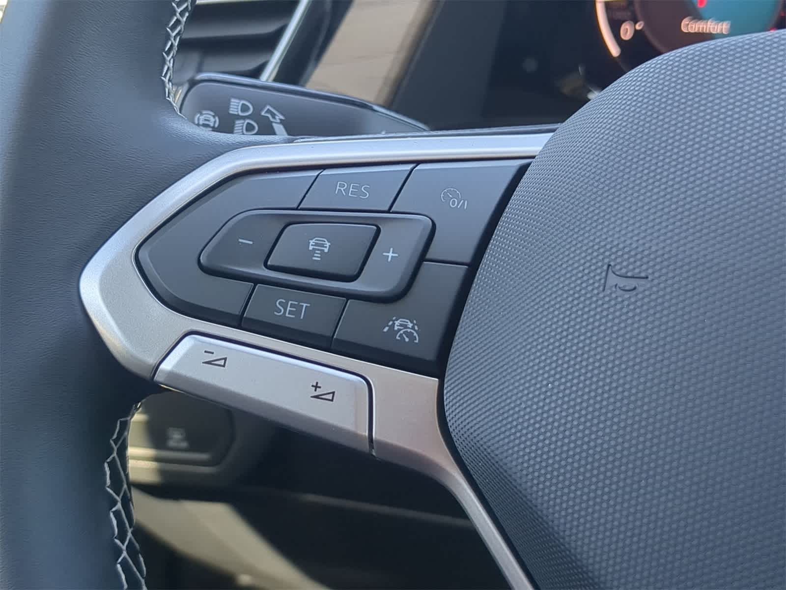 Thumbnail: 2026 Volkswagen Atlas - 25