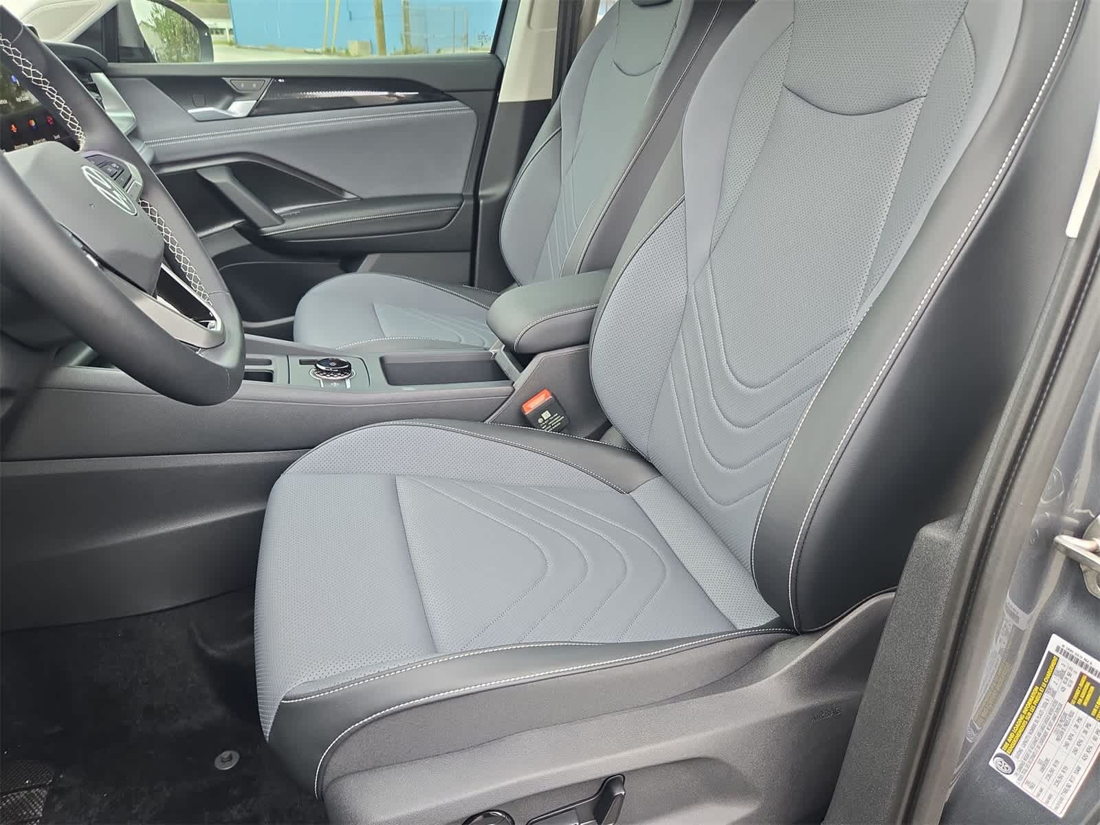 Thumbnail: 2026 Volkswagen Tiguan - 17