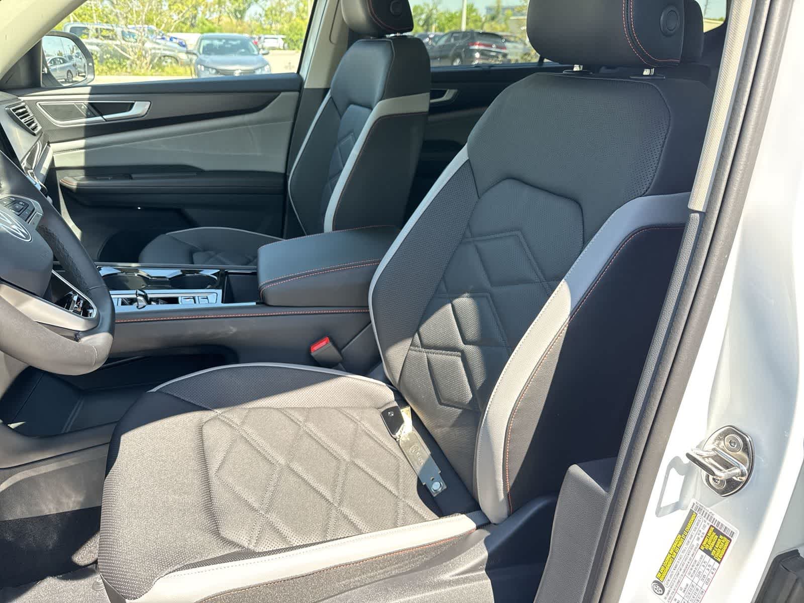 Thumbnail: 2026 Volkswagen Atlas - 15