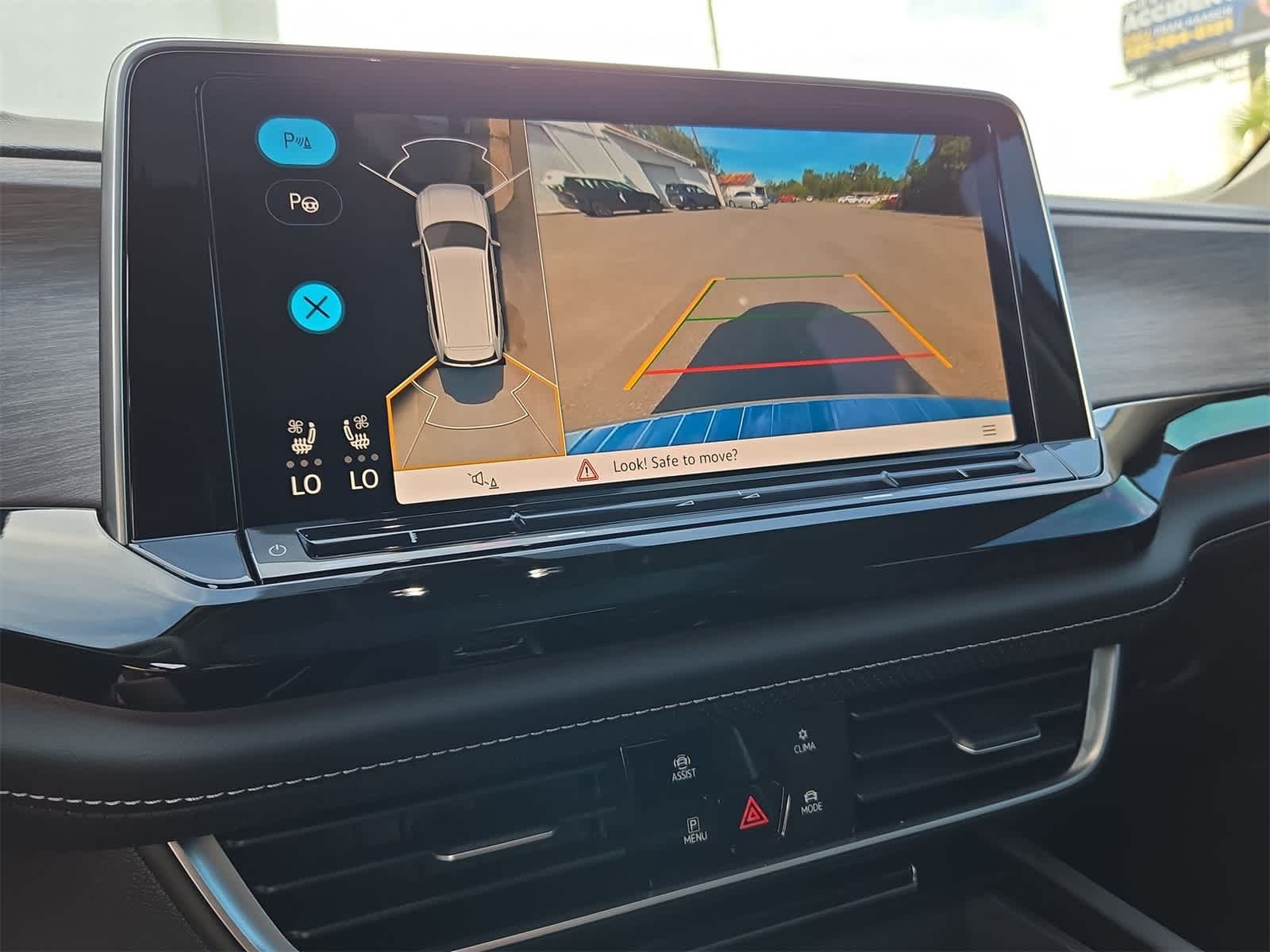 Thumbnail: 2026 Volkswagen Atlas - 30