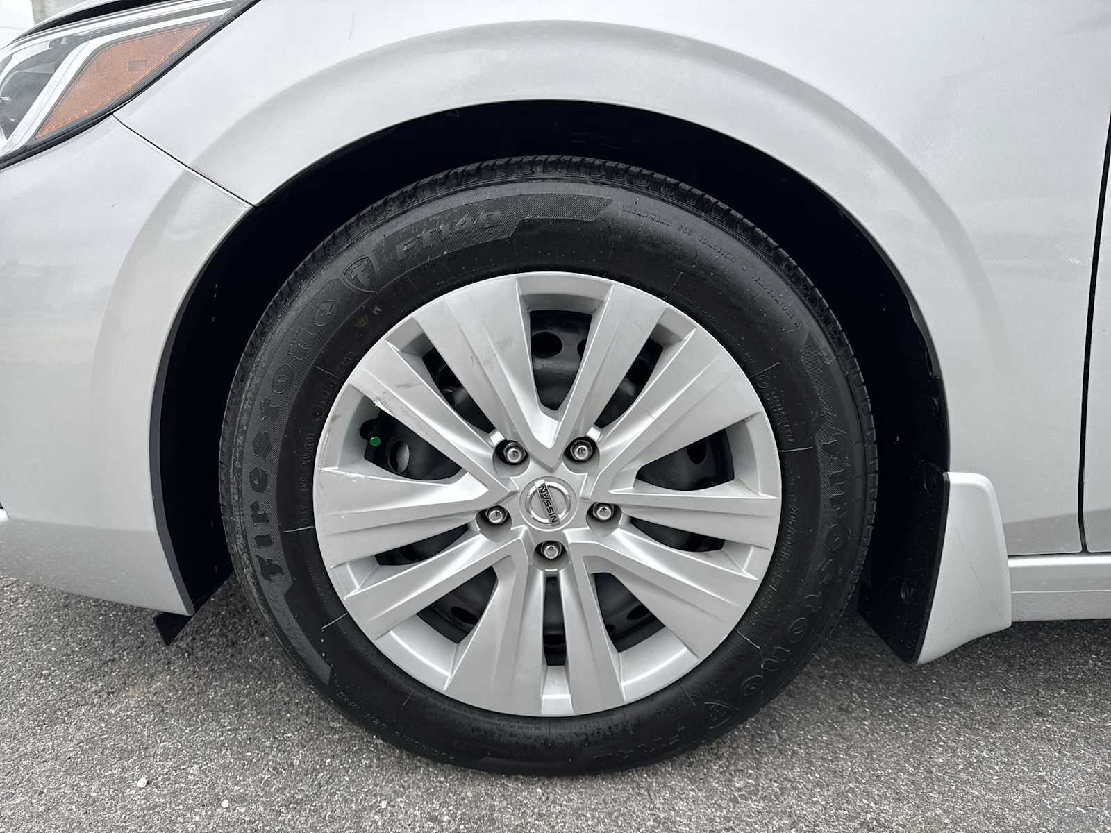 Thumbnail: 2023 Nissan Sentra - 12