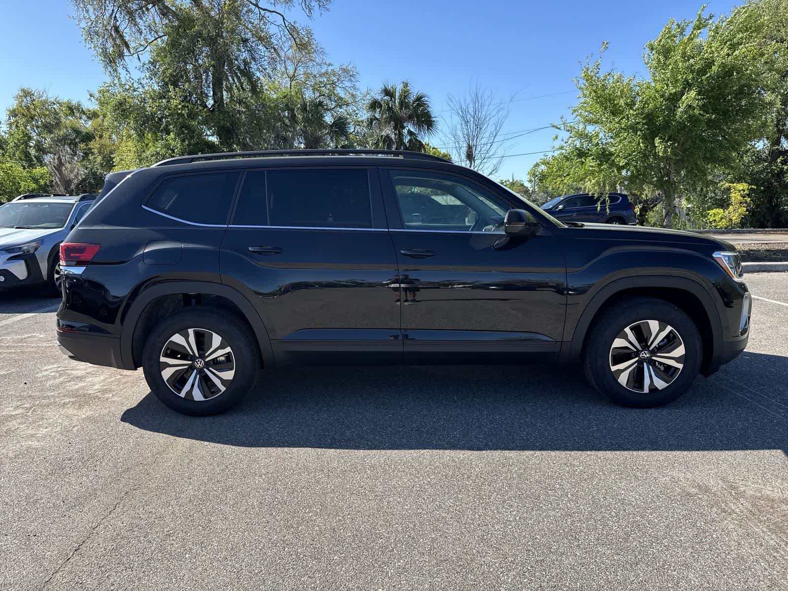 Thumbnail: 2026 Volkswagen Atlas - 6