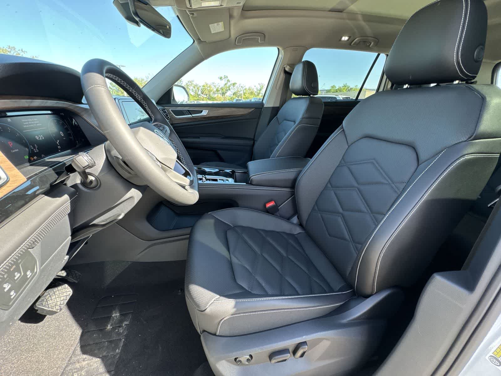 Thumbnail: 2026 Volkswagen Atlas - 15