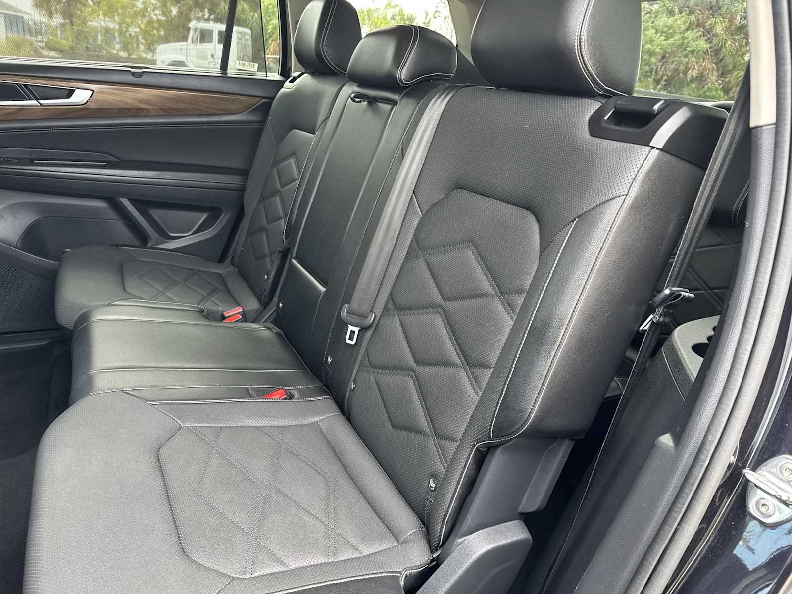 Thumbnail: 2024 Volkswagen Atlas - 18