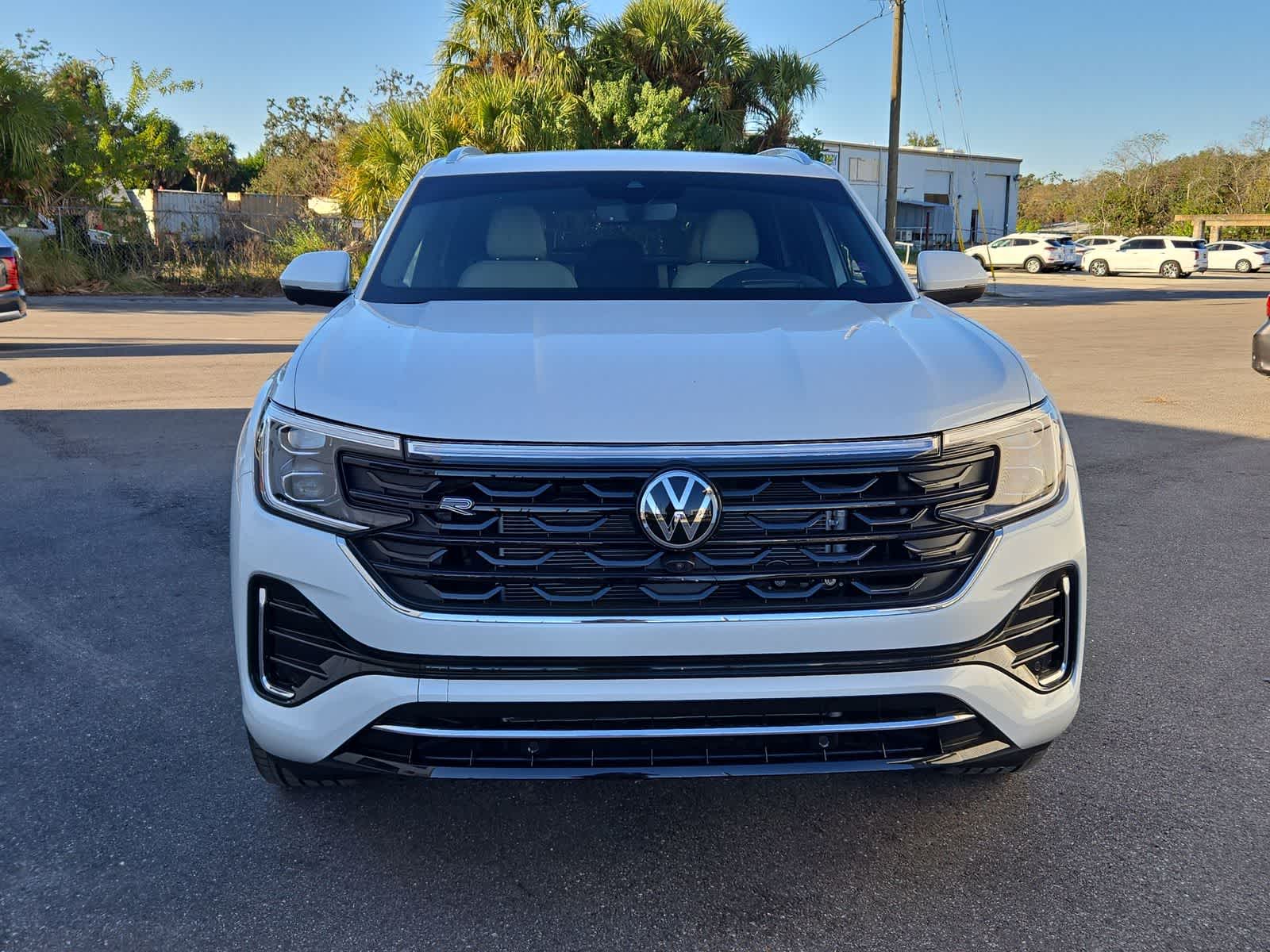 Thumbnail: 2026 Volkswagen Atlas - 17