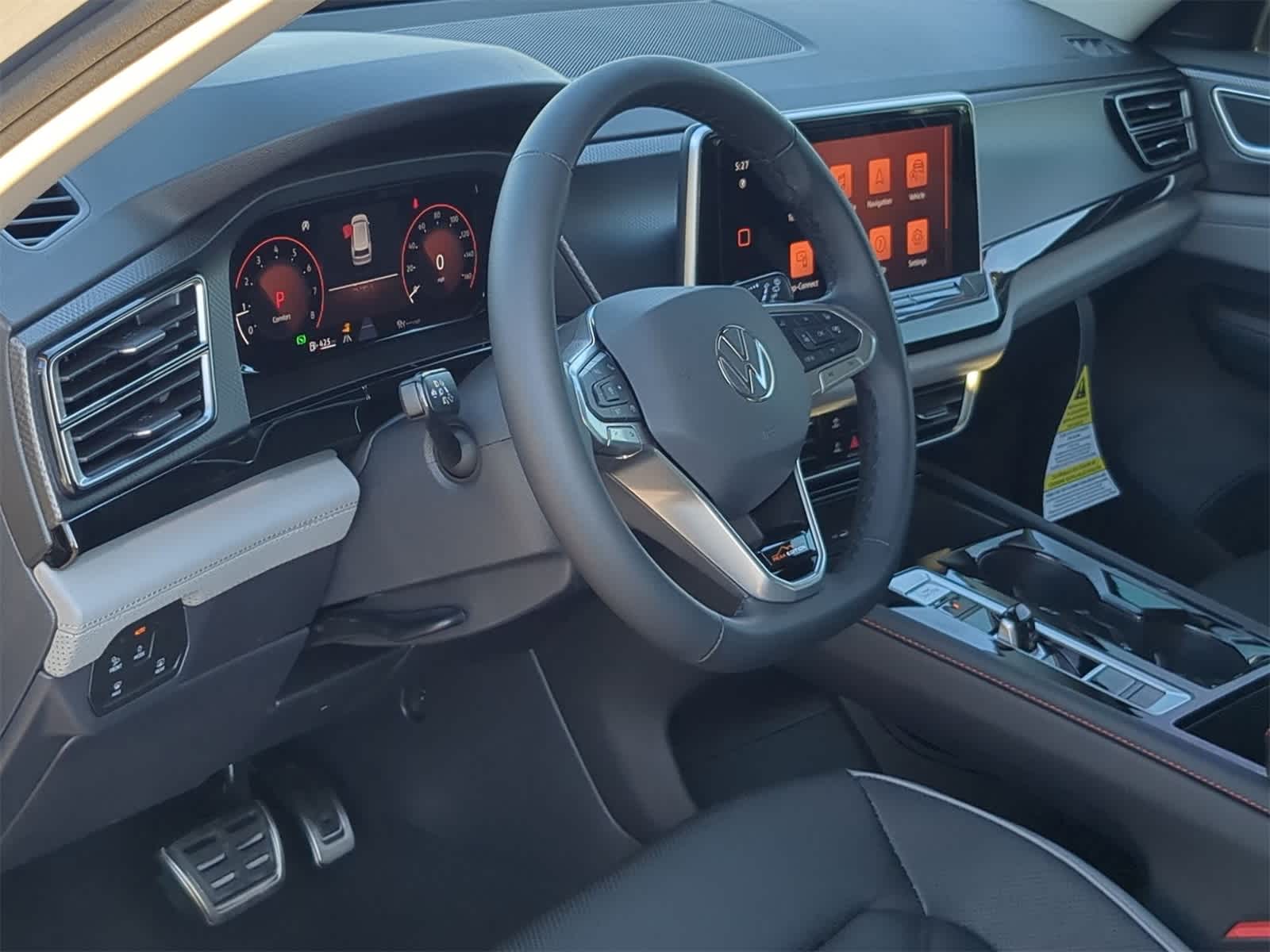 Thumbnail: 2025 Volkswagen Atlas - 10