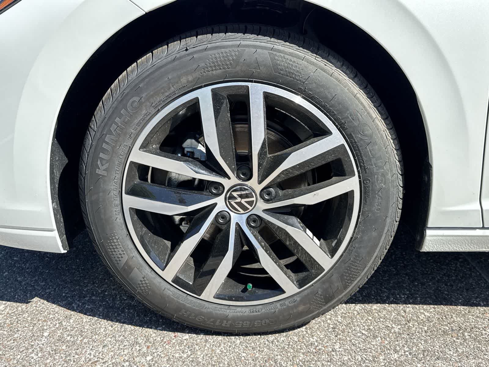 Thumbnail: 2026 Volkswagen Jetta - 12