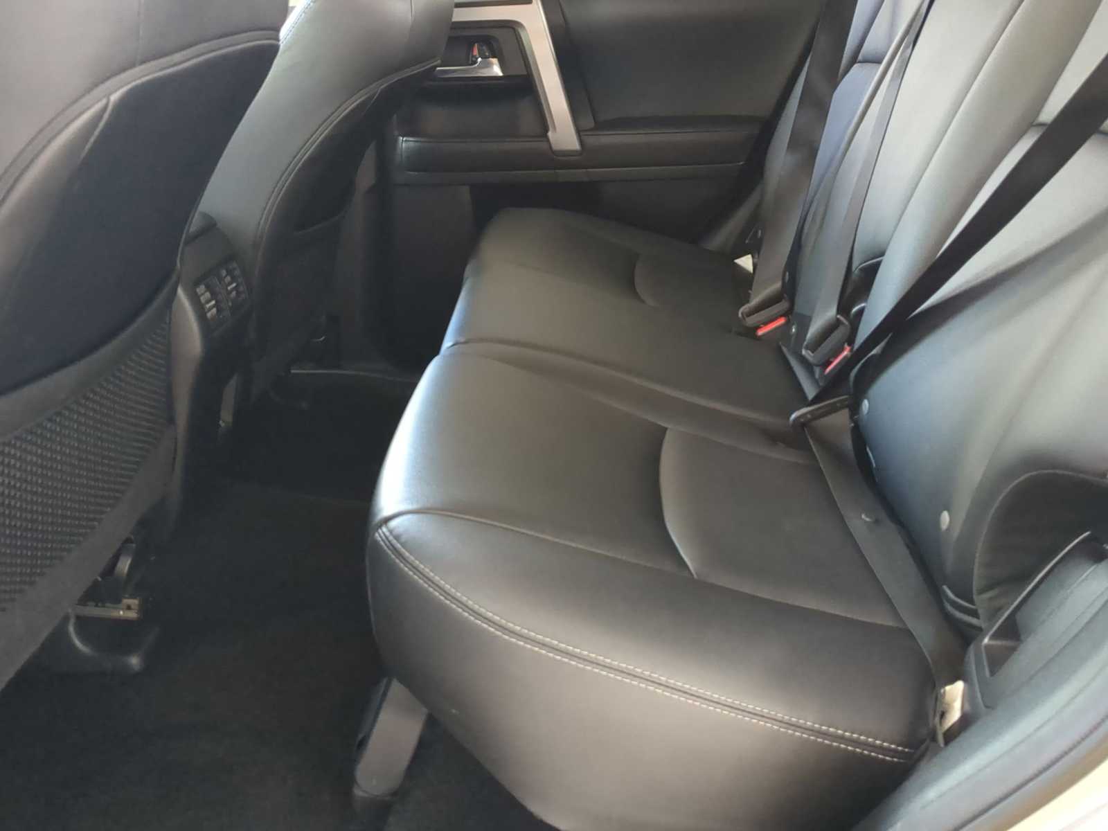 Thumbnail: 2022 Toyota 4Runner - 19