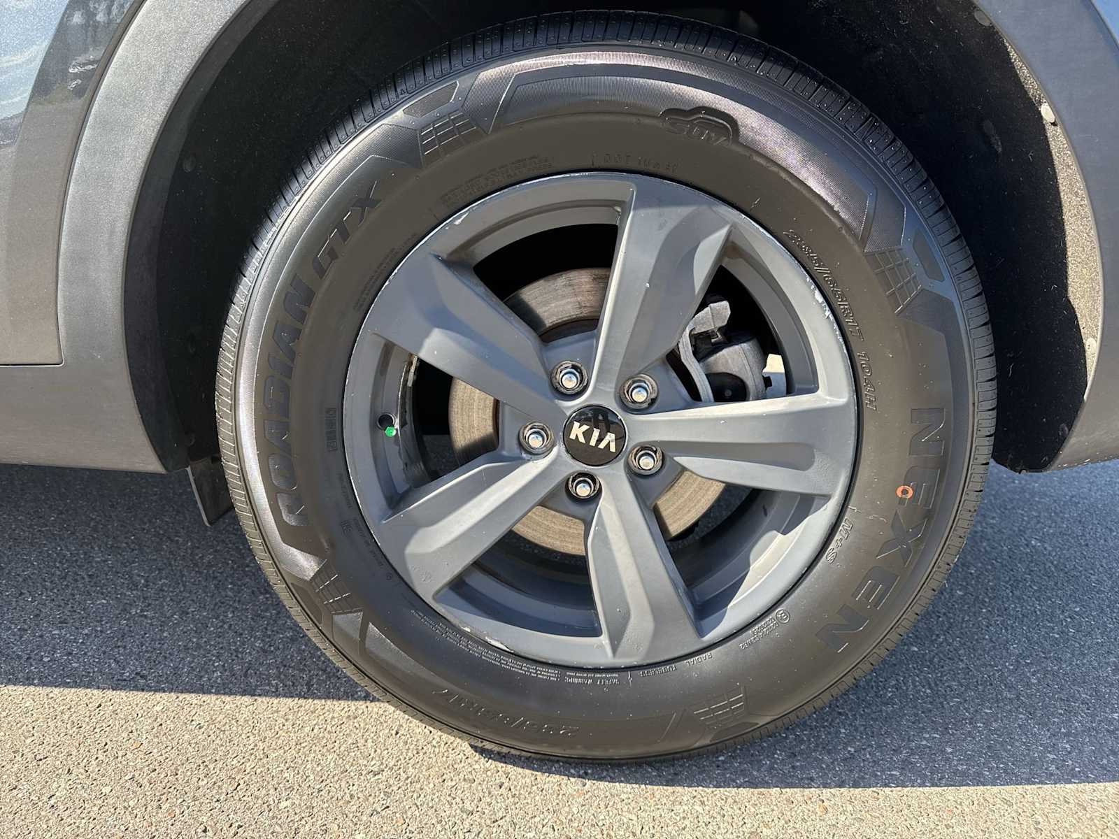 Thumbnail: 2021 Kia Sorento - 15