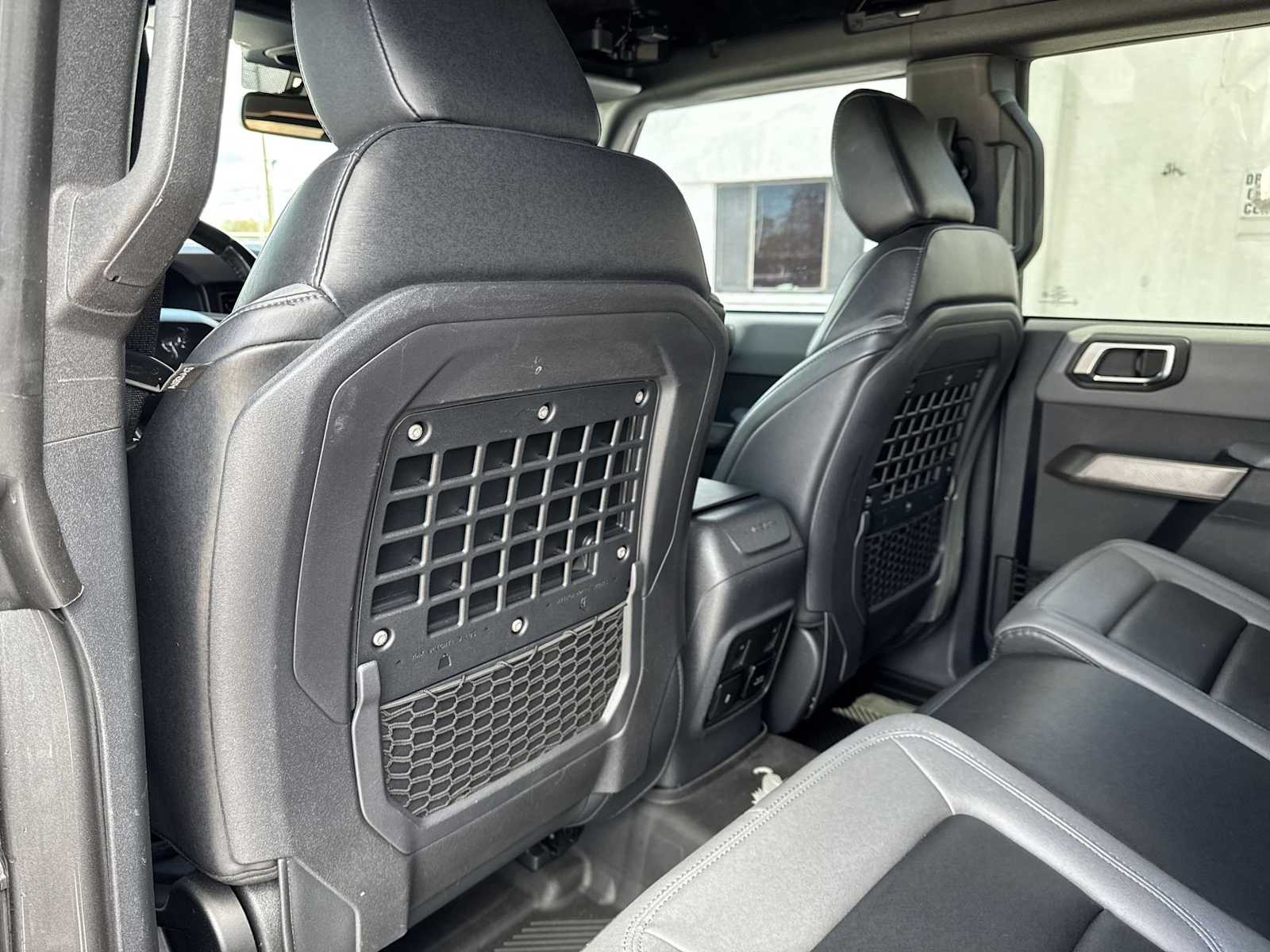 Thumbnail: 2022 Ford Bronco - 17