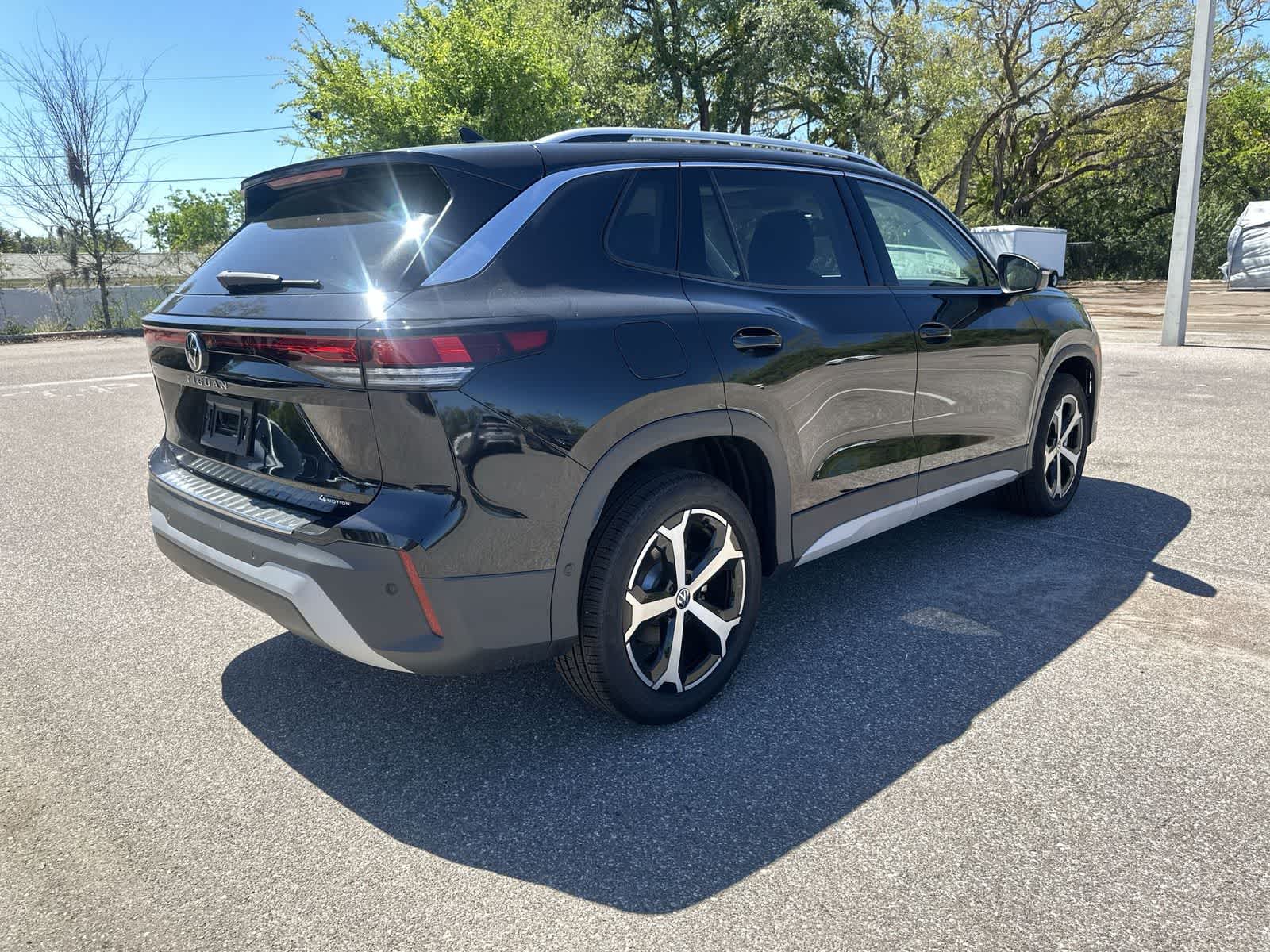 Thumbnail: 2026 Volkswagen Tiguan - 6