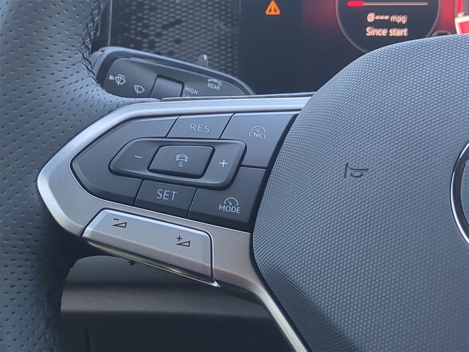 Thumbnail: 2026 Volkswagen Tiguan - 26