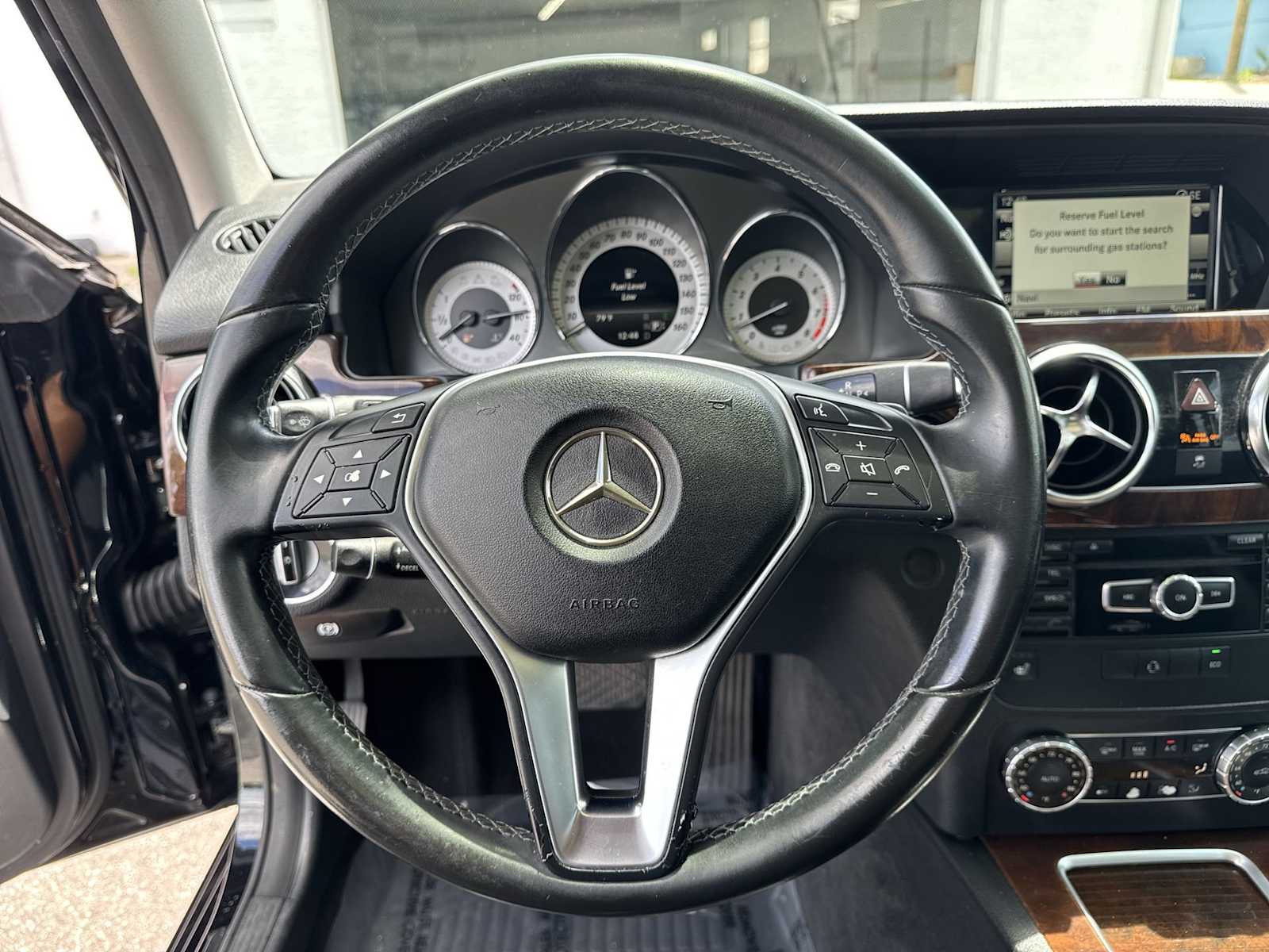 Thumbnail: 2015 Mercedes-Benz GLK - 22