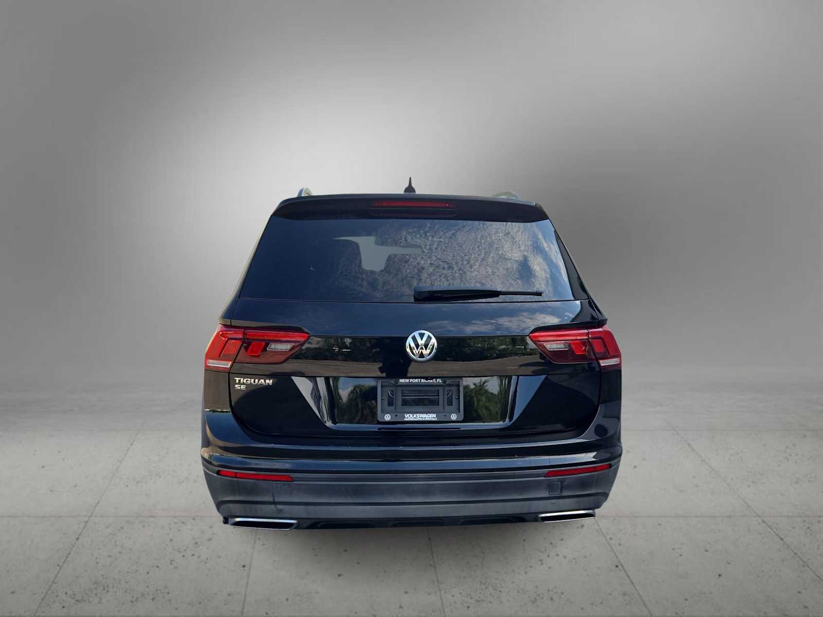 Thumbnail: 2019 Volkswagen Tiguan - 6