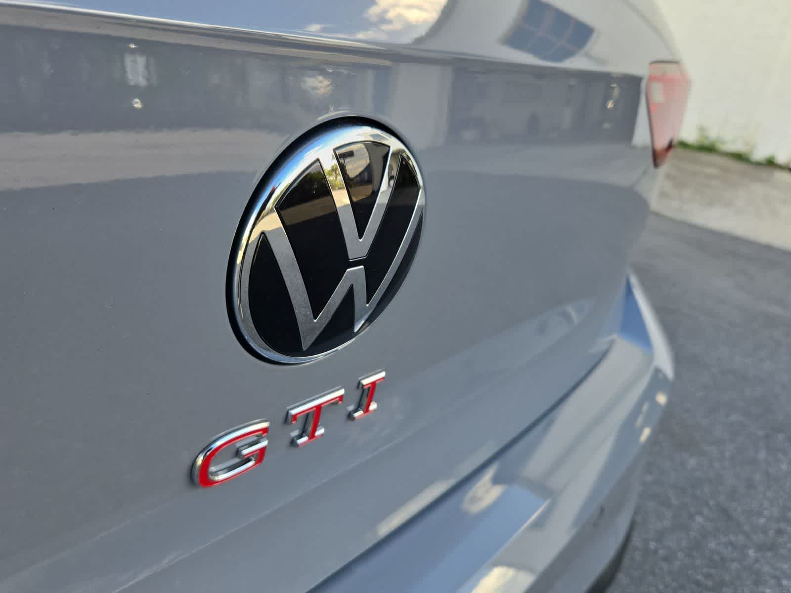 Thumbnail: 2026 Volkswagen Golf - 12