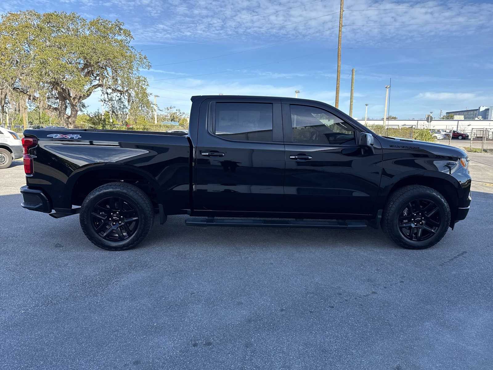 Thumbnail: 2023 Chevrolet Silverado 1500 - 7