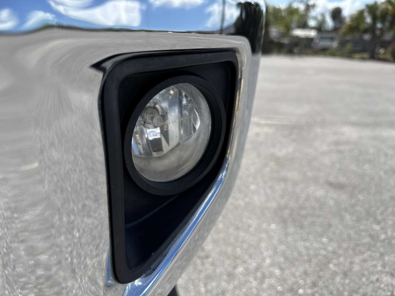 Thumbnail: 2020 Toyota Tundra - 10