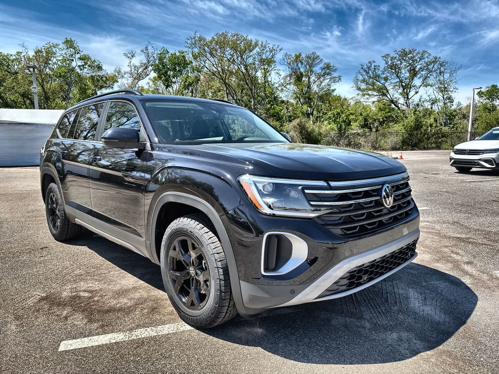 Thumbnail: 2026 Volkswagen Atlas - 8