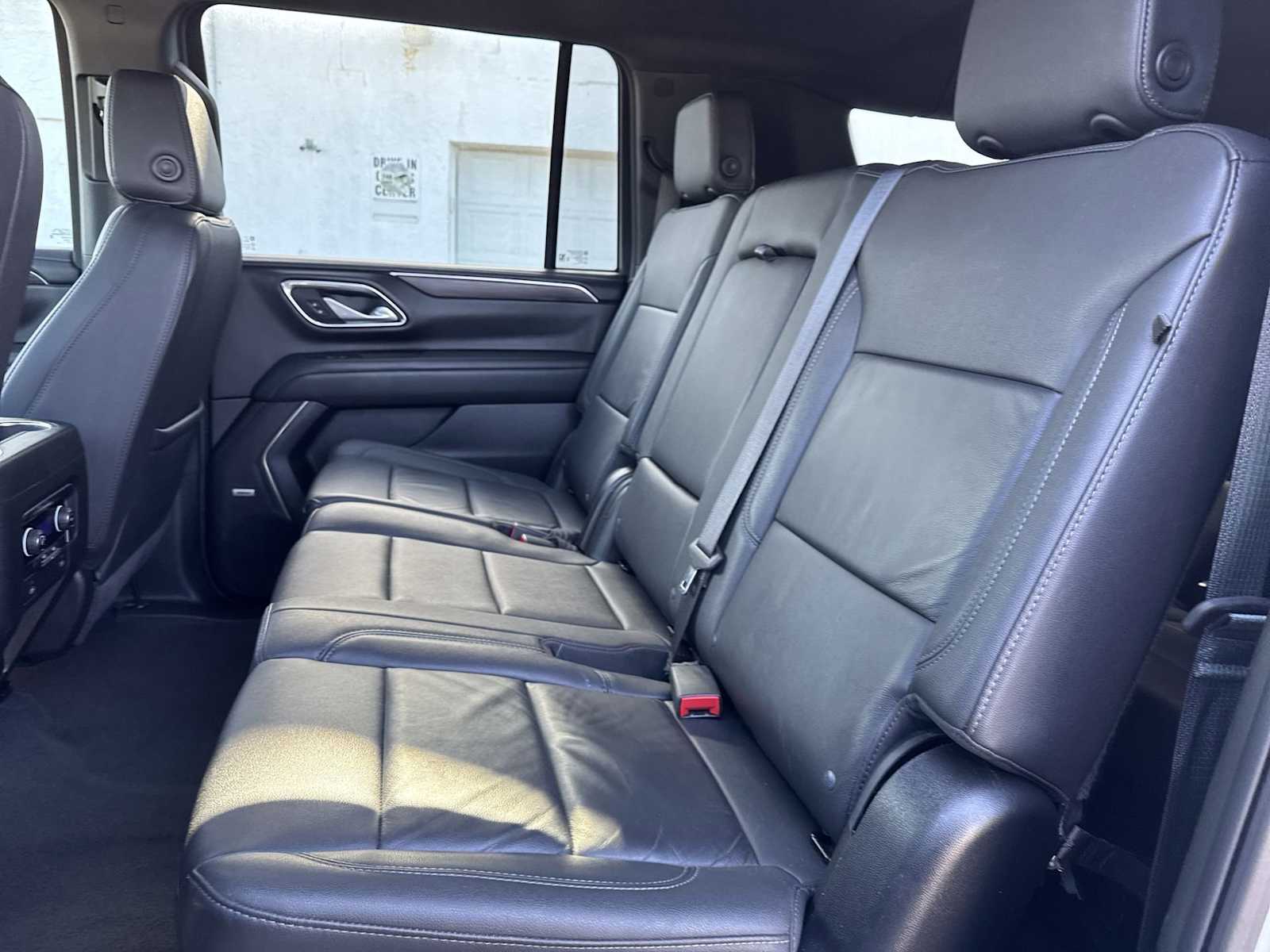 Thumbnail: 2024 Chevrolet Suburban - 18