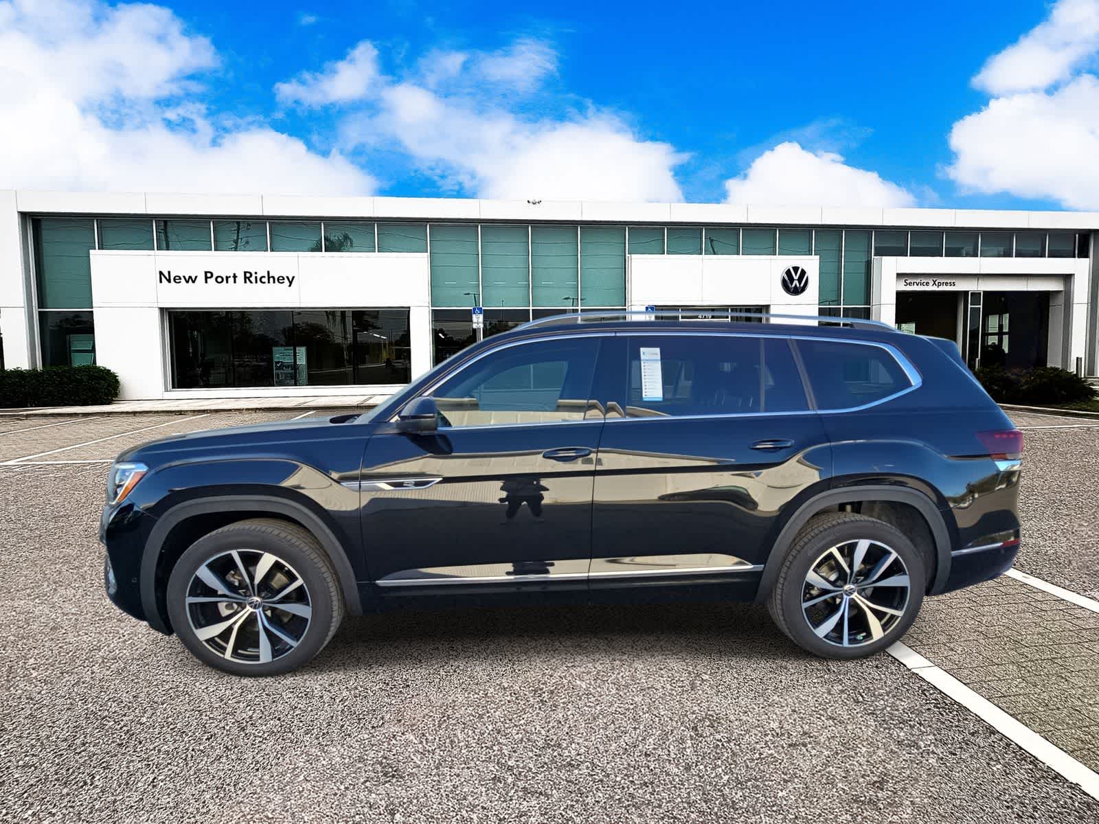 Thumbnail: 2026 Volkswagen Atlas - 5