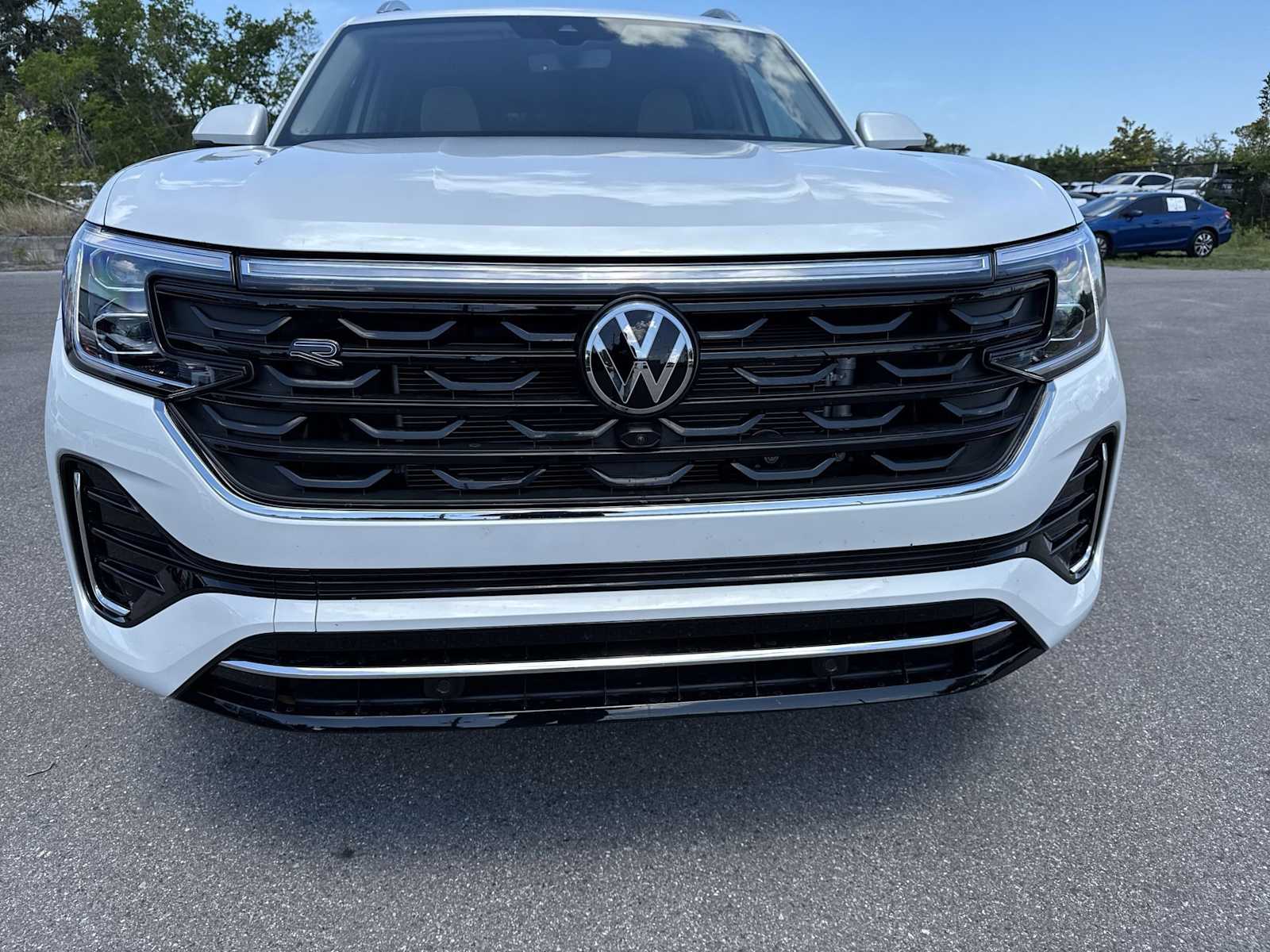 Thumbnail: 2026 Volkswagen Atlas - 17