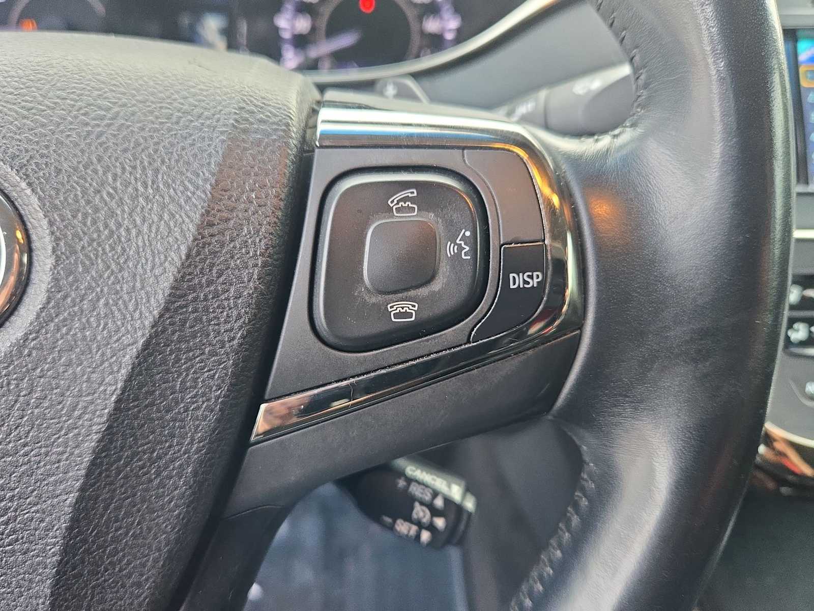 Thumbnail: 2014 Toyota Avalon - 24