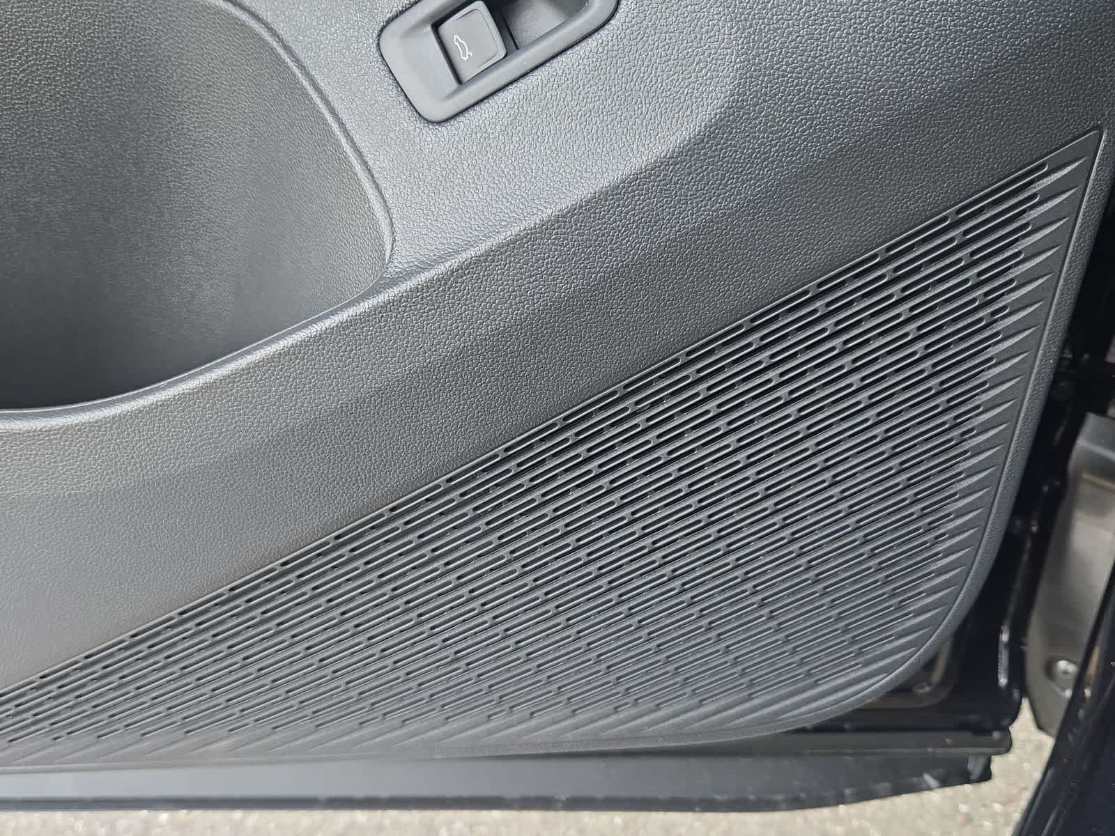 Thumbnail: 2026 Volkswagen Atlas - 28