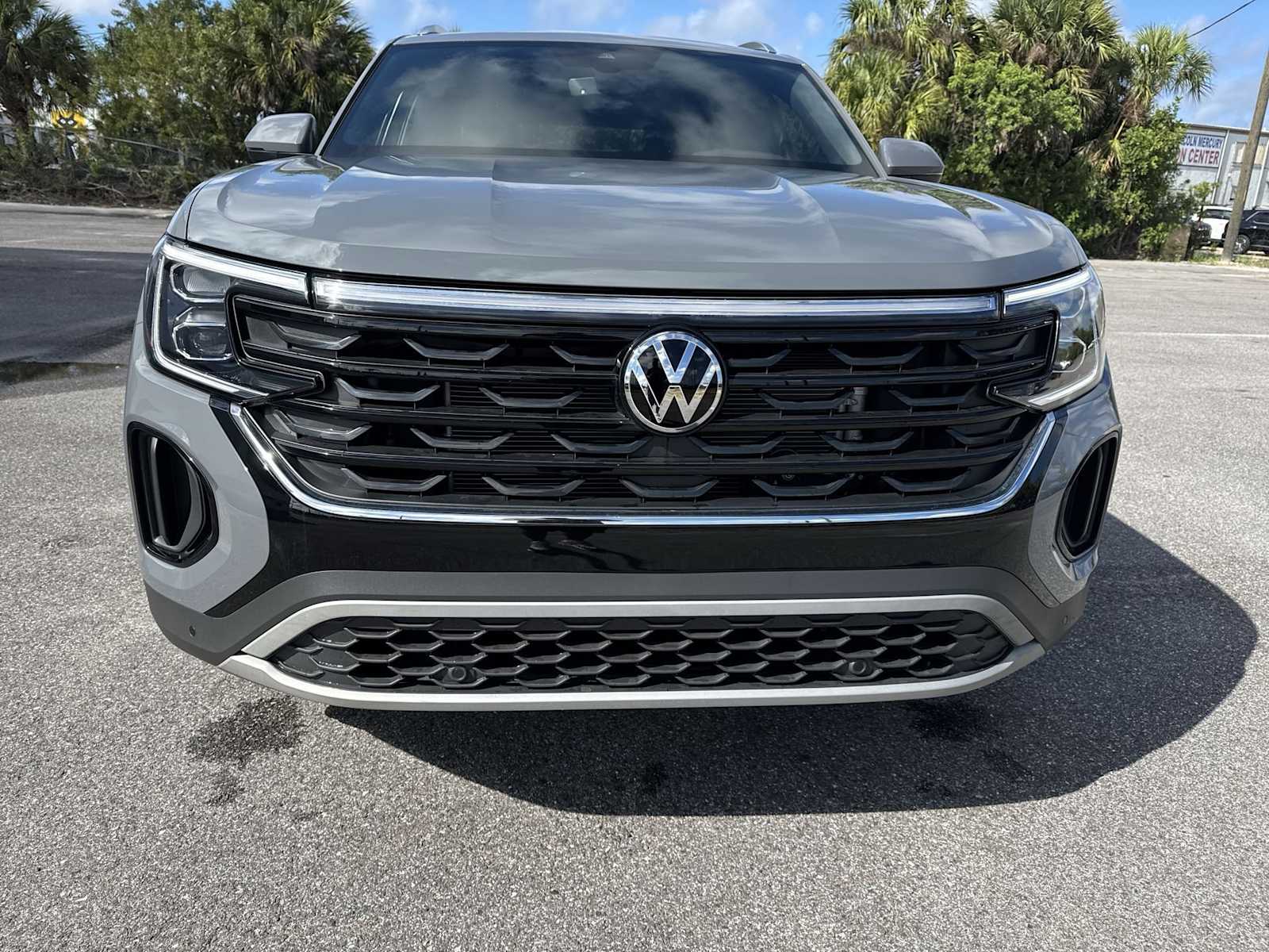 Thumbnail: 2025 Volkswagen Atlas - 17