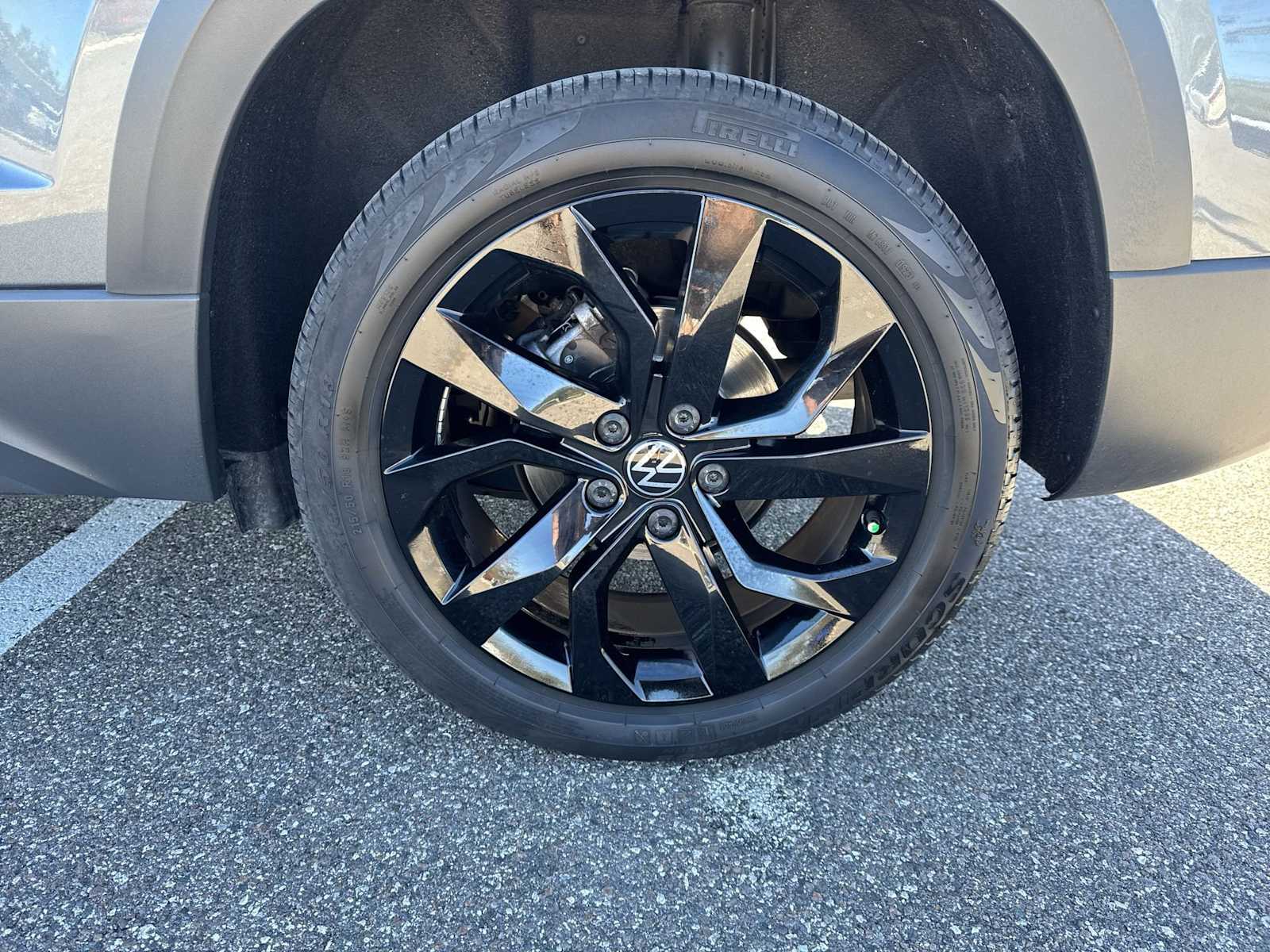 Thumbnail: 2023 Volkswagen Taos - 12