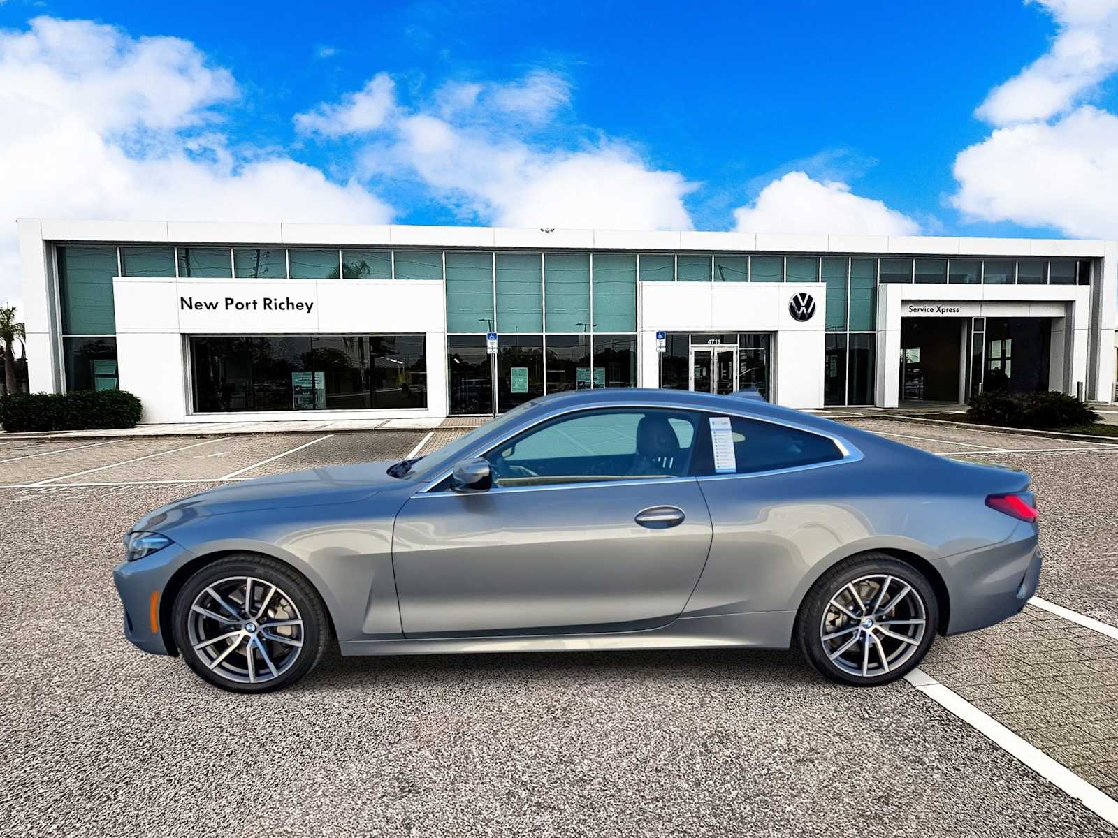 Thumbnail: 2025 BMW 4 Series - 5