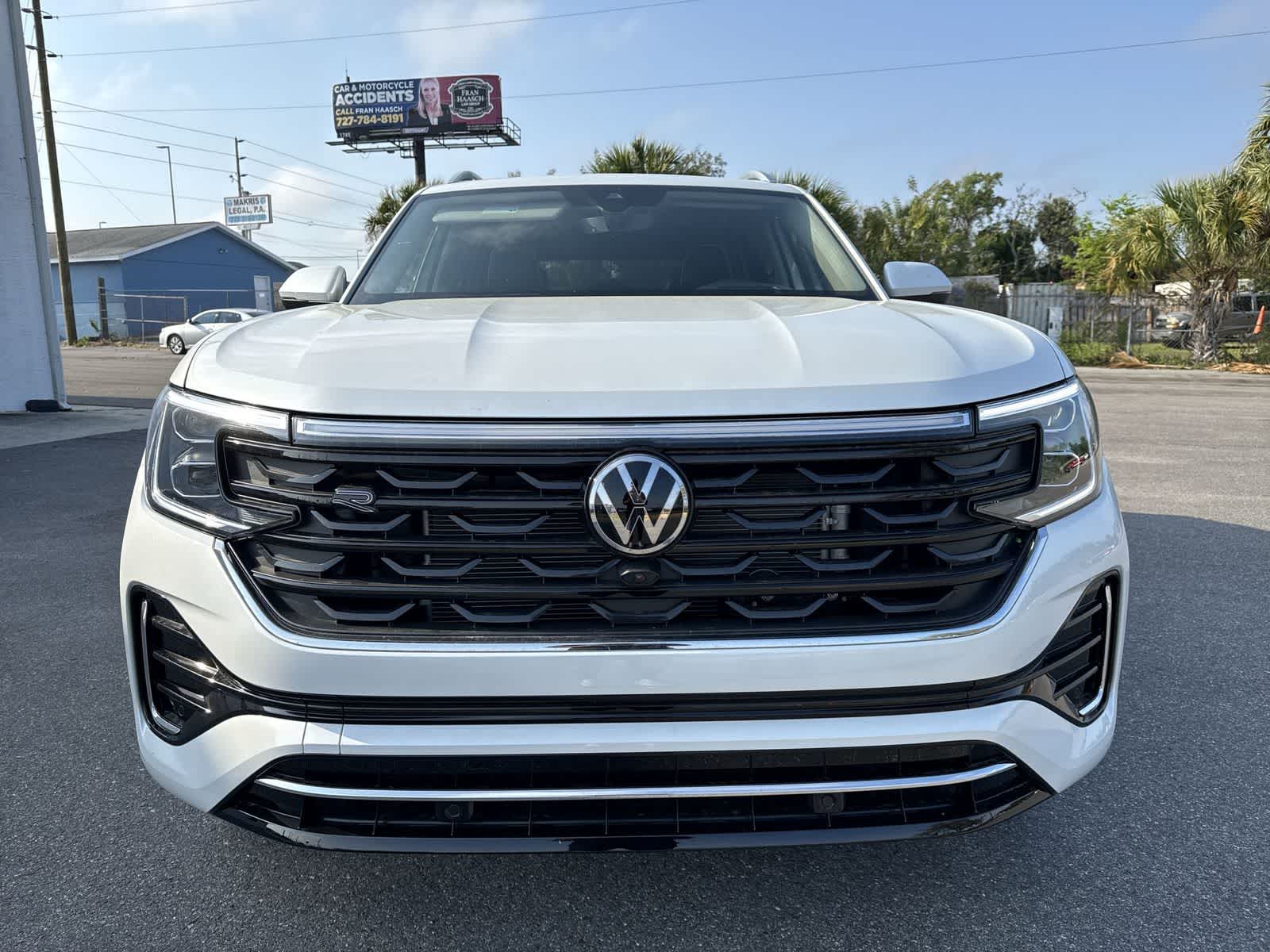 Thumbnail: 2026 Volkswagen Atlas - 9