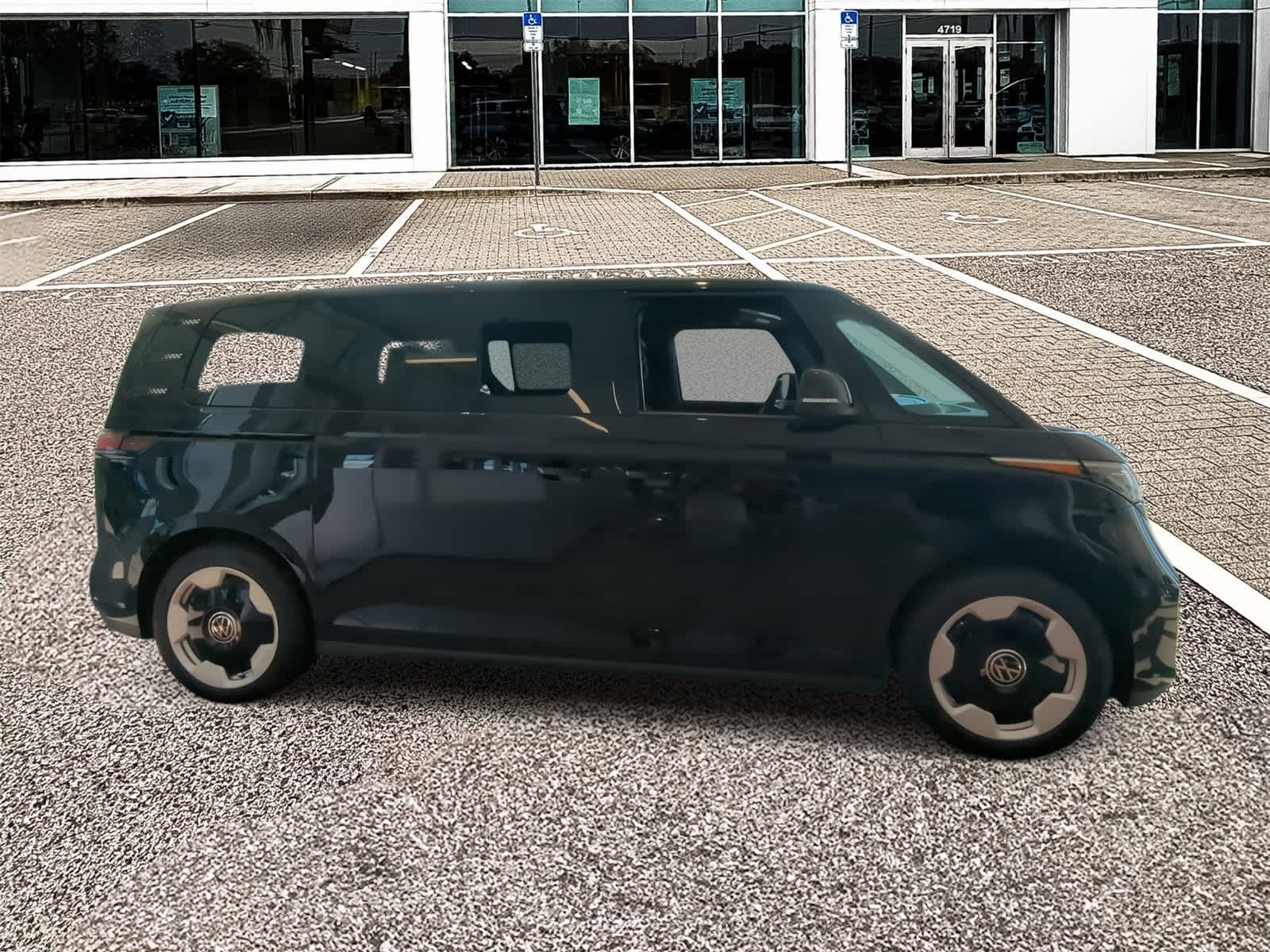 Thumbnail: 2025 Volkswagen ID.Buzz - 9