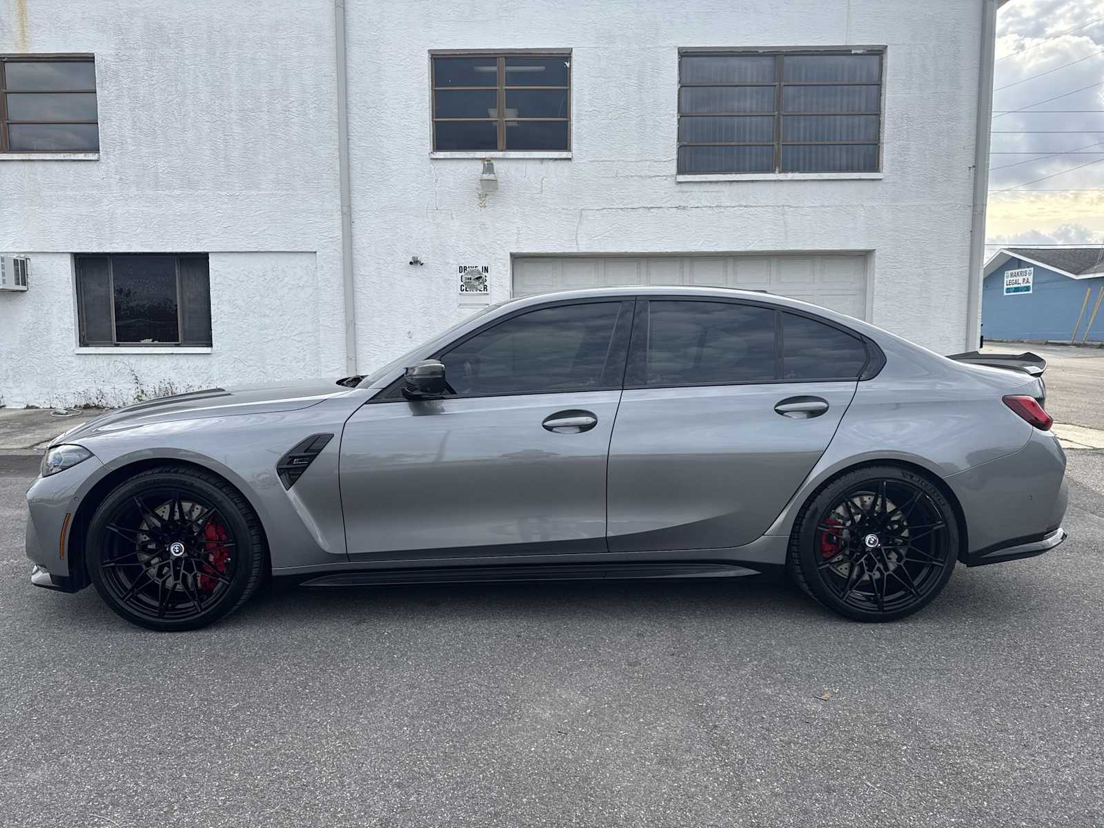 Thumbnail: 2023 BMW M3 - 3