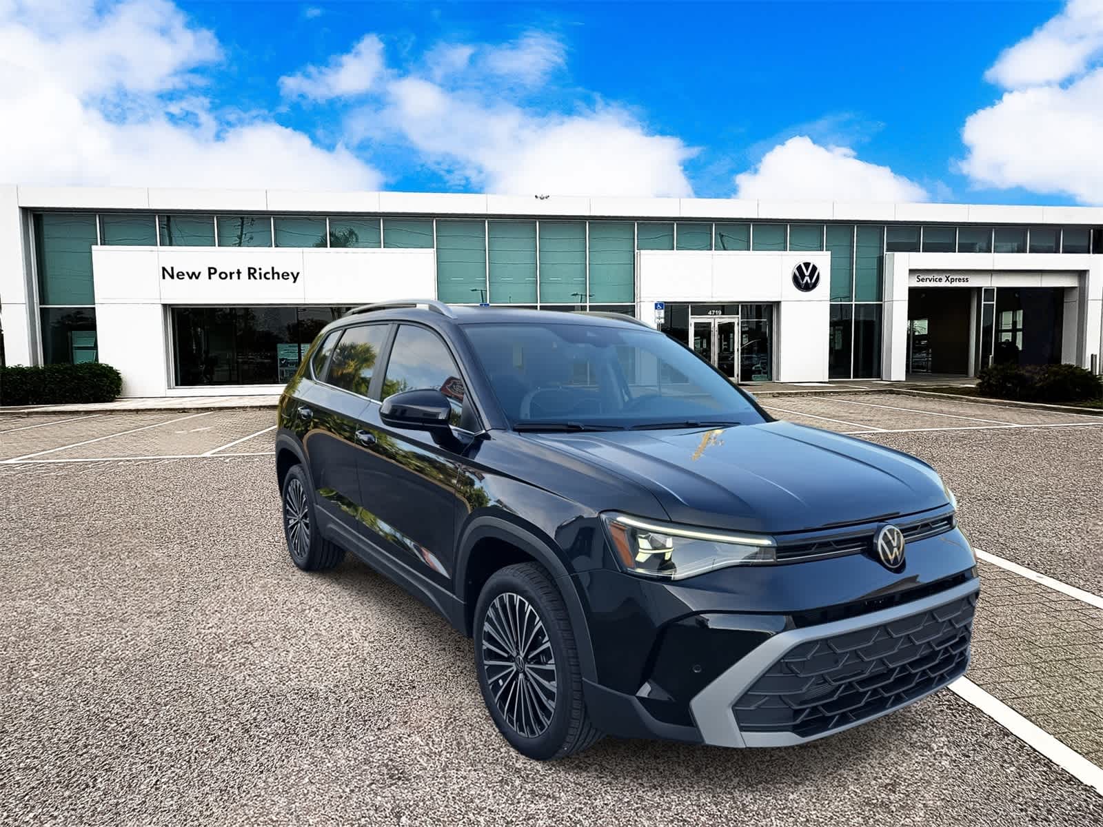 Thumbnail: 2025 Volkswagen Taos - 2