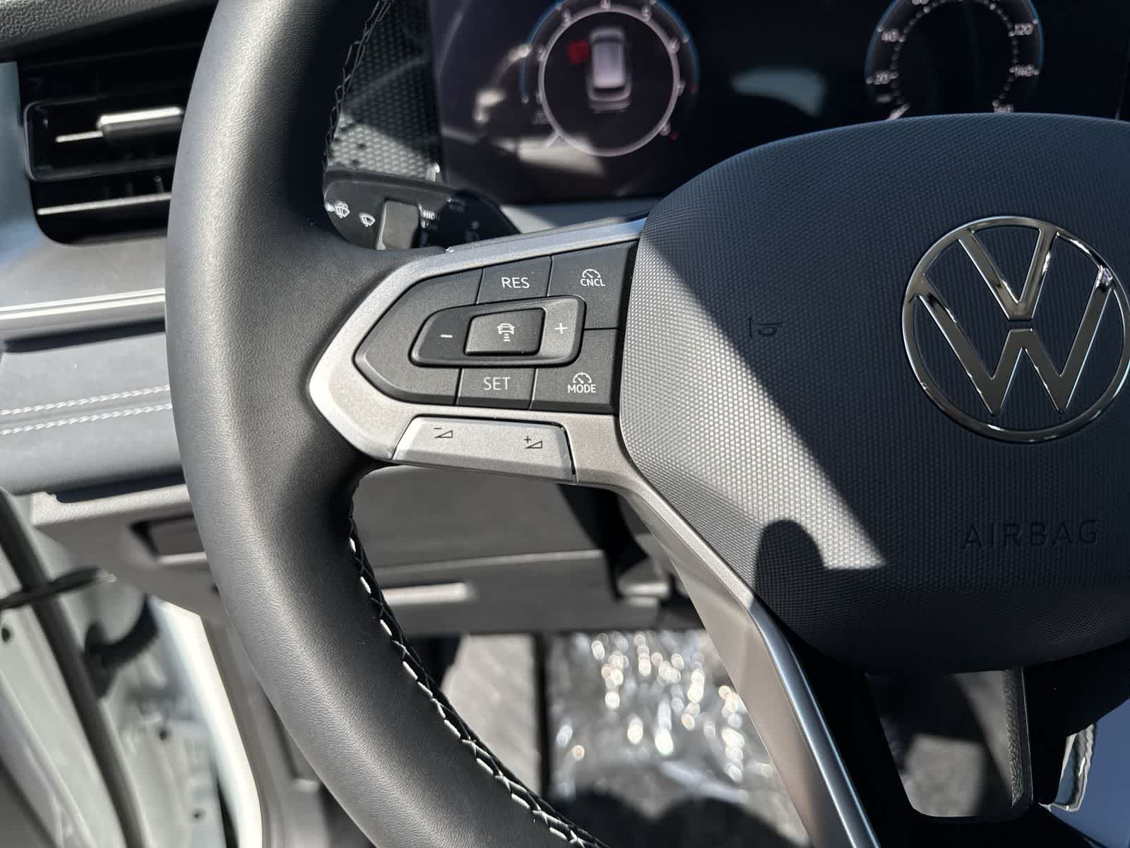 Thumbnail: 2026 Volkswagen Tiguan - 22