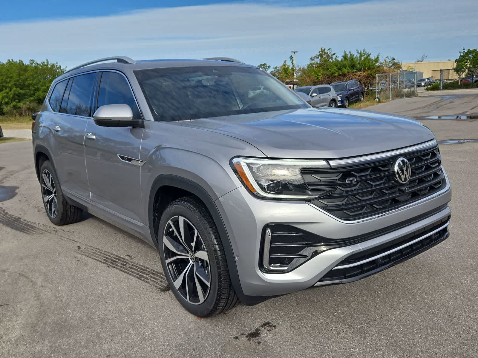 Thumbnail: 2026 Volkswagen Atlas - 16