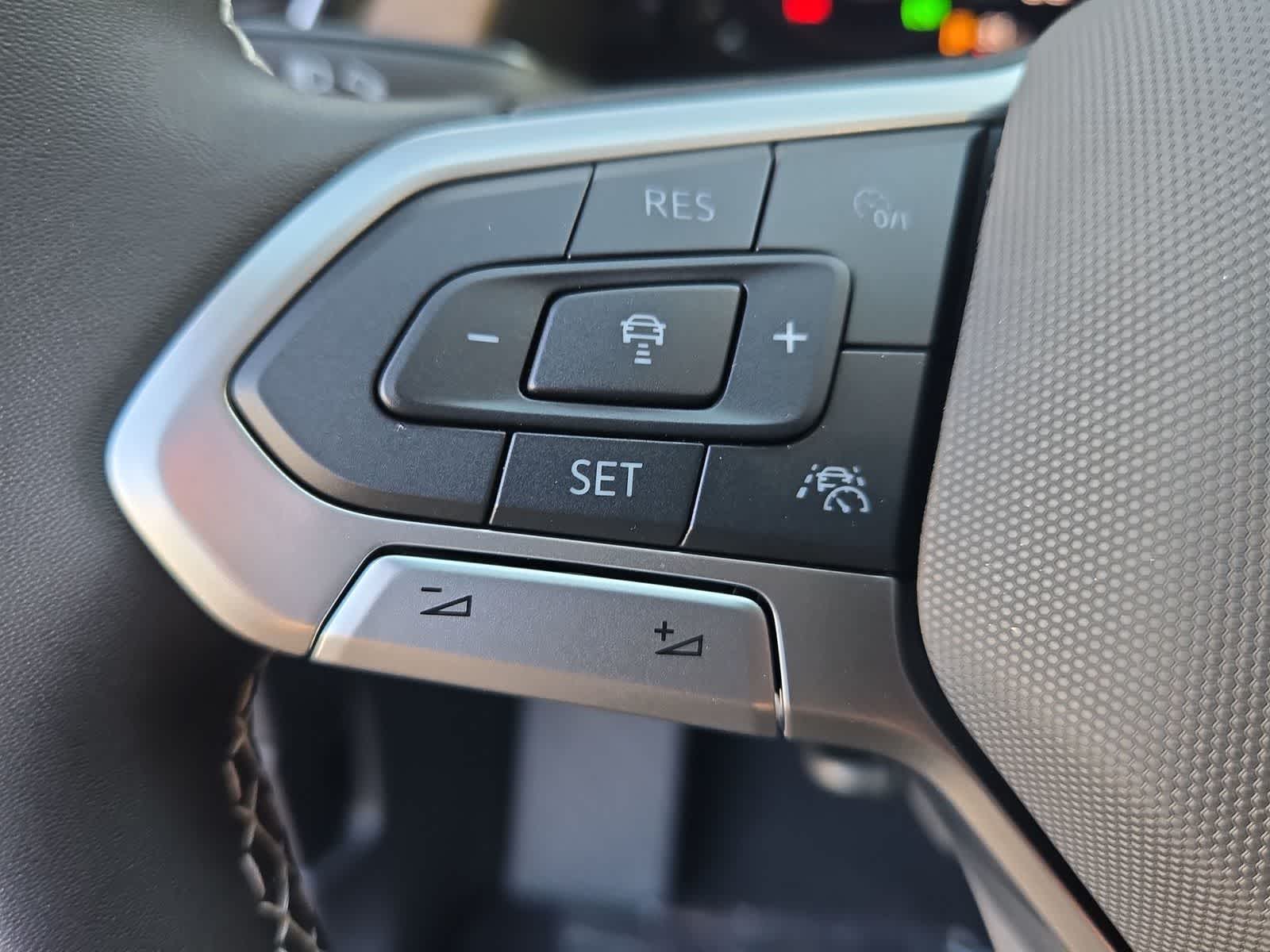 Thumbnail: 2026 Volkswagen Atlas - 24