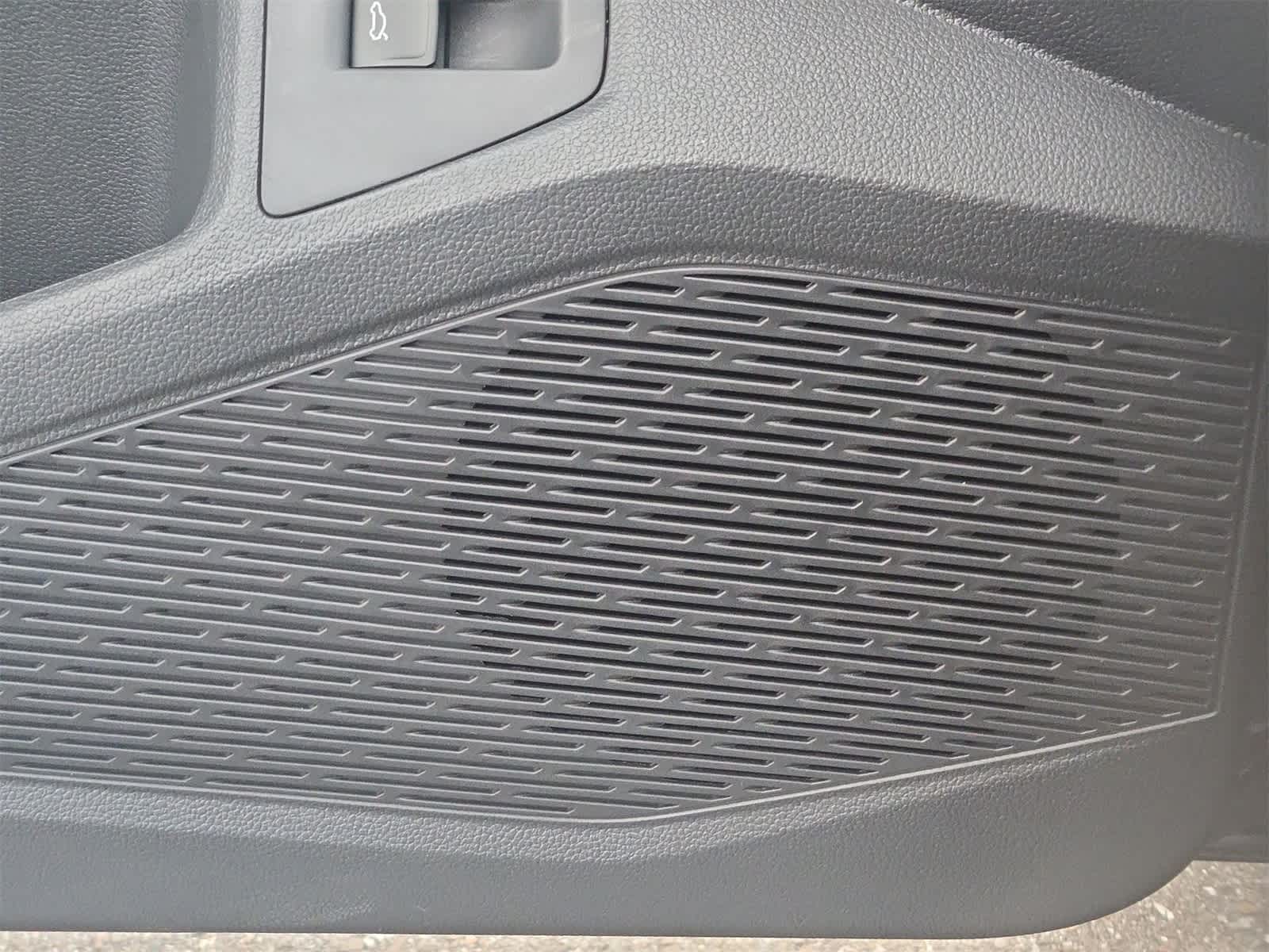 Thumbnail: 2026 Volkswagen Jetta - 28