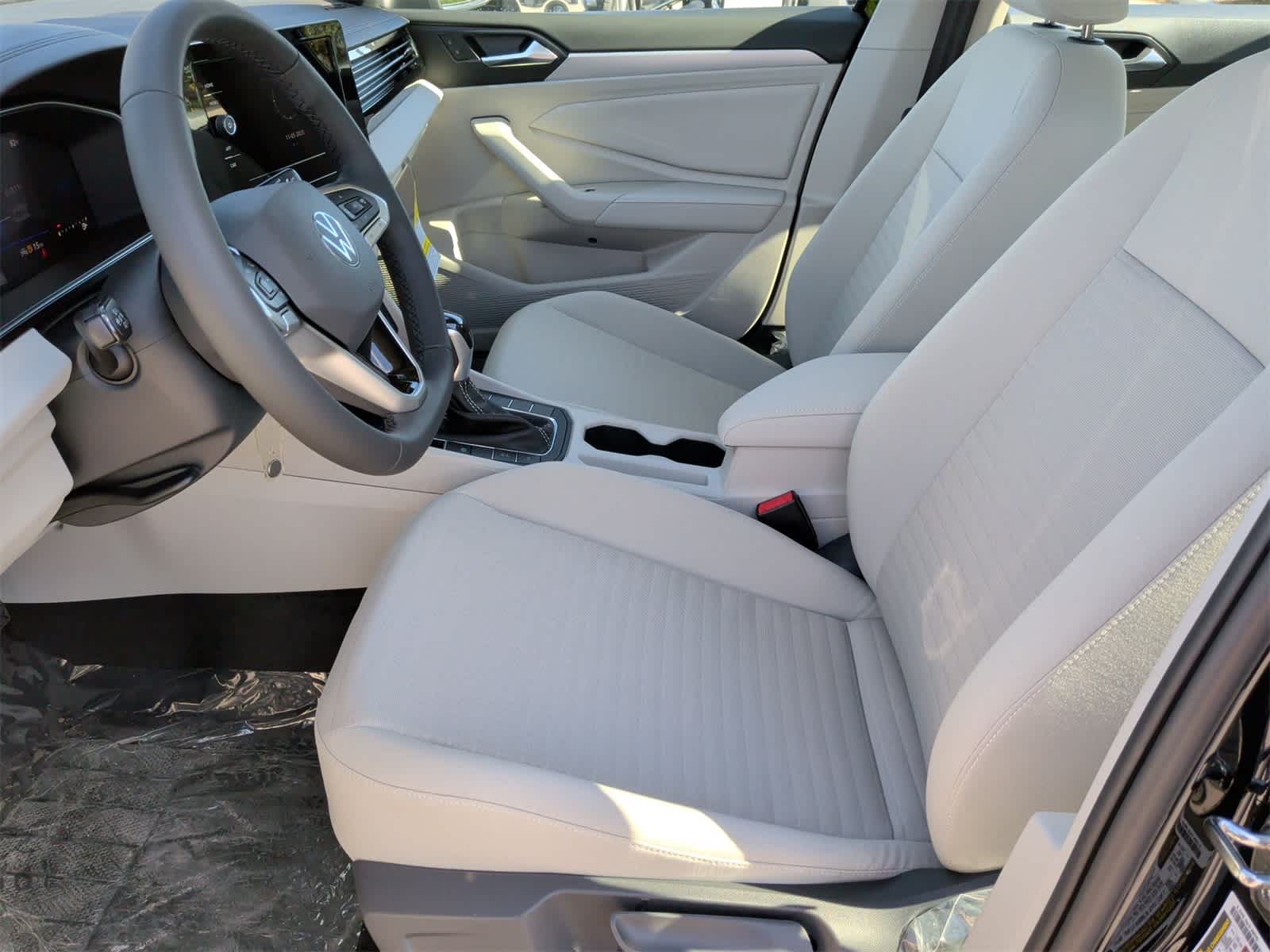 Thumbnail: 2026 Volkswagen Jetta - 16